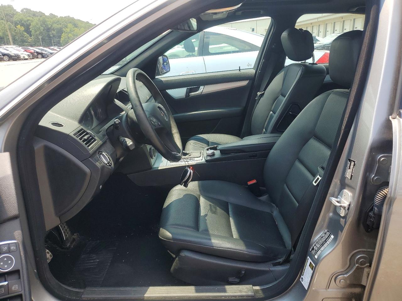 2008 Mercedes-benz C 300 Серебряный vin: WDDGF54X68R010501