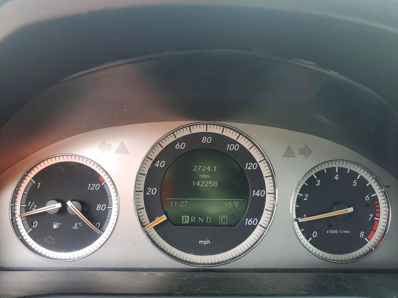 2008 Mercedes-benz C 300 Серебряный vin: WDDGF54X68R010501
