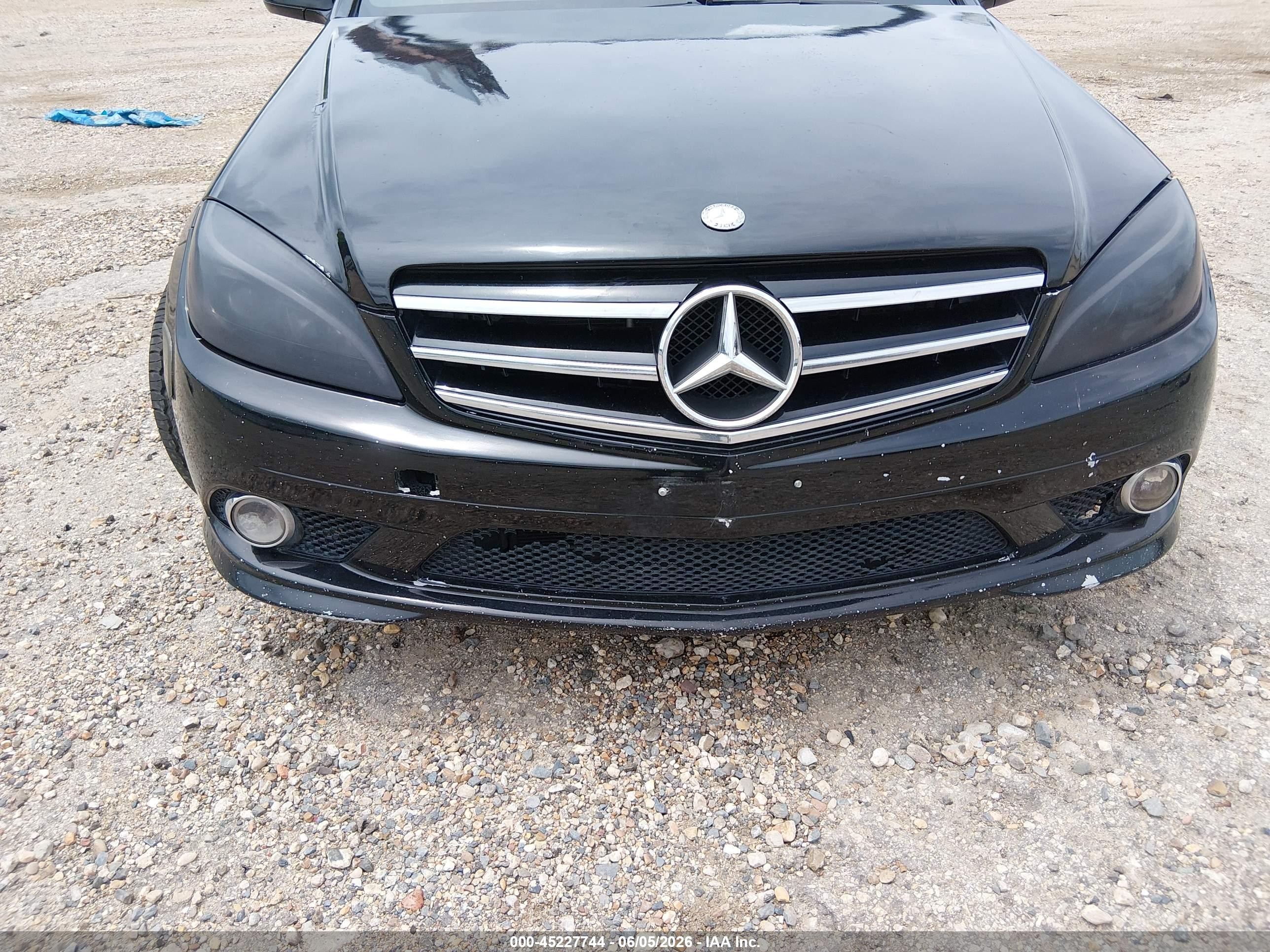 2009 Mercedes-benz C 300 Sport Black vin: WDDGF54X69F219613