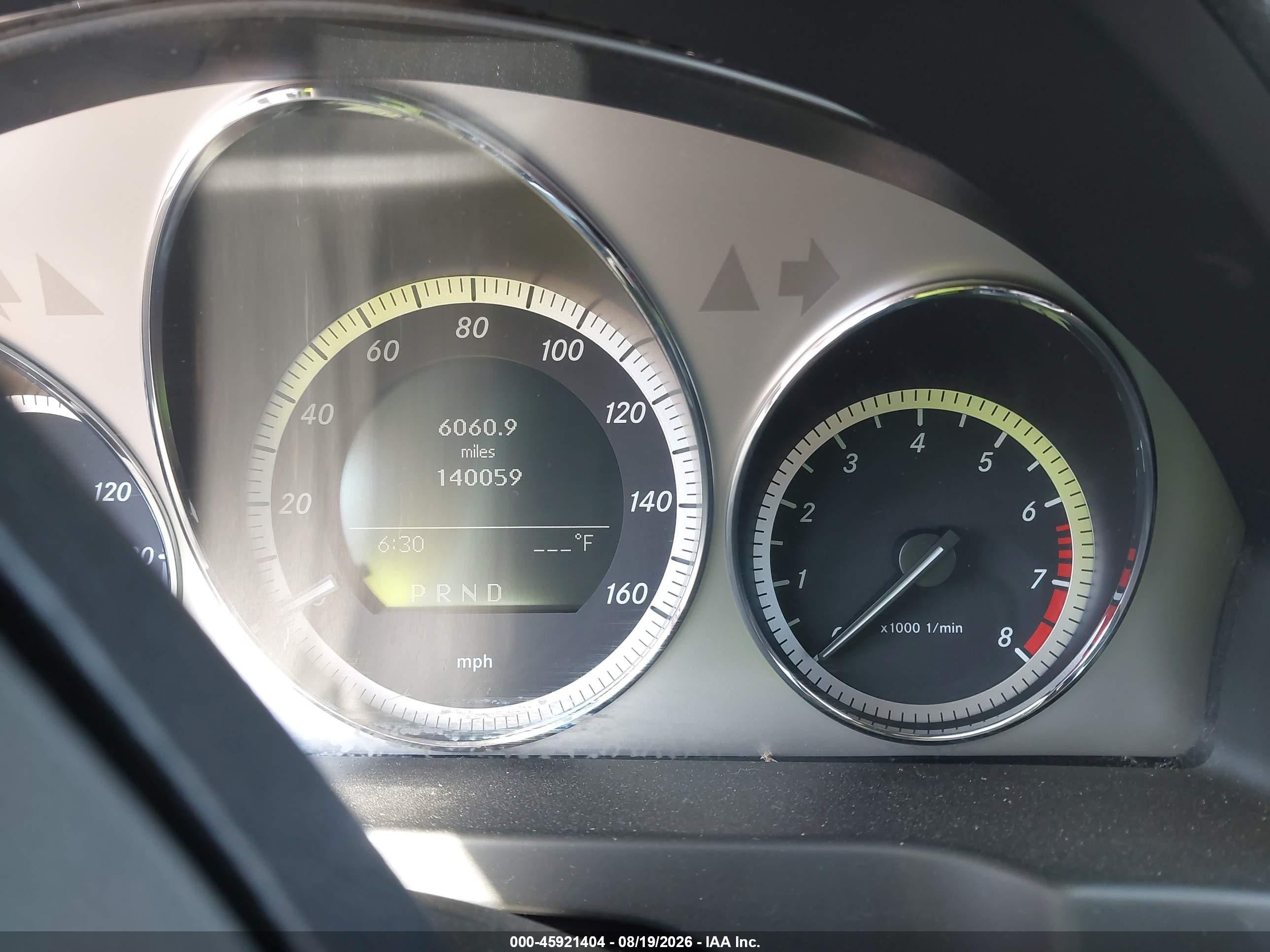 2009 Mercedes-benz C 300 Luxury/sport Black vin: WDDGF54X69R068318
