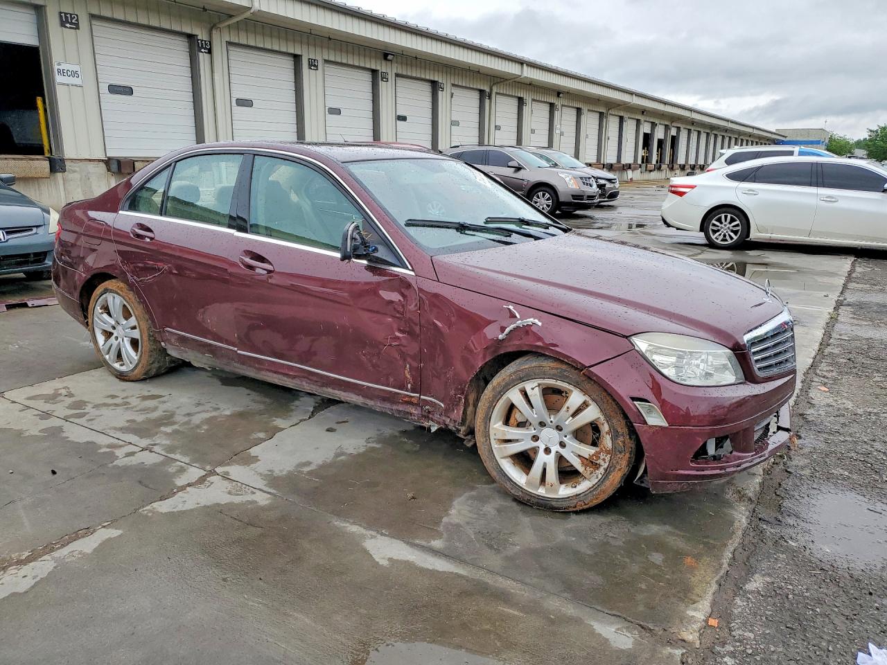 2009 Mercedes-benz C 300 Красный vin: WDDGF54X69R072112