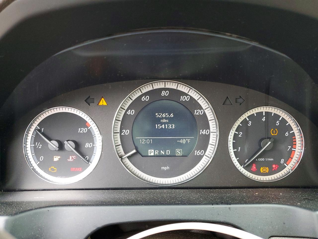 2009 Mercedes-benz C 300 Красный vin: WDDGF54X69R072112