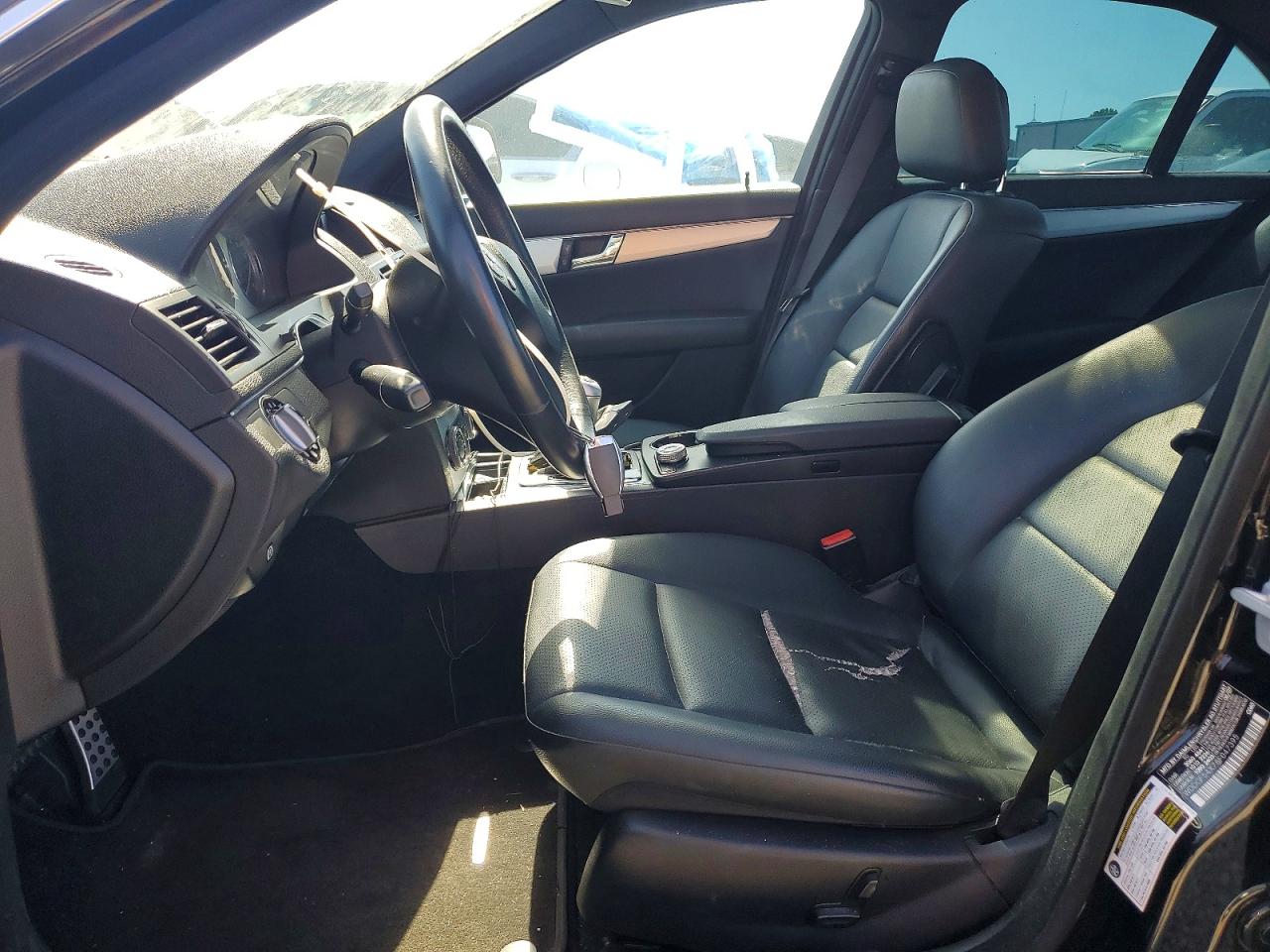 2008 Mercedes-benz C 300 Black vin: WDDGF54X78F047395