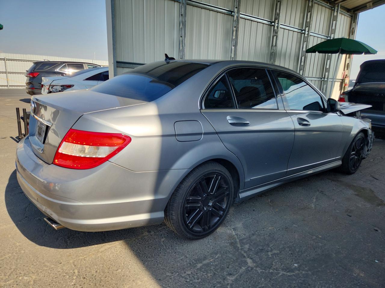 2008 Mercedes-benz C 300 Silver vin: WDDGF54X78R031468