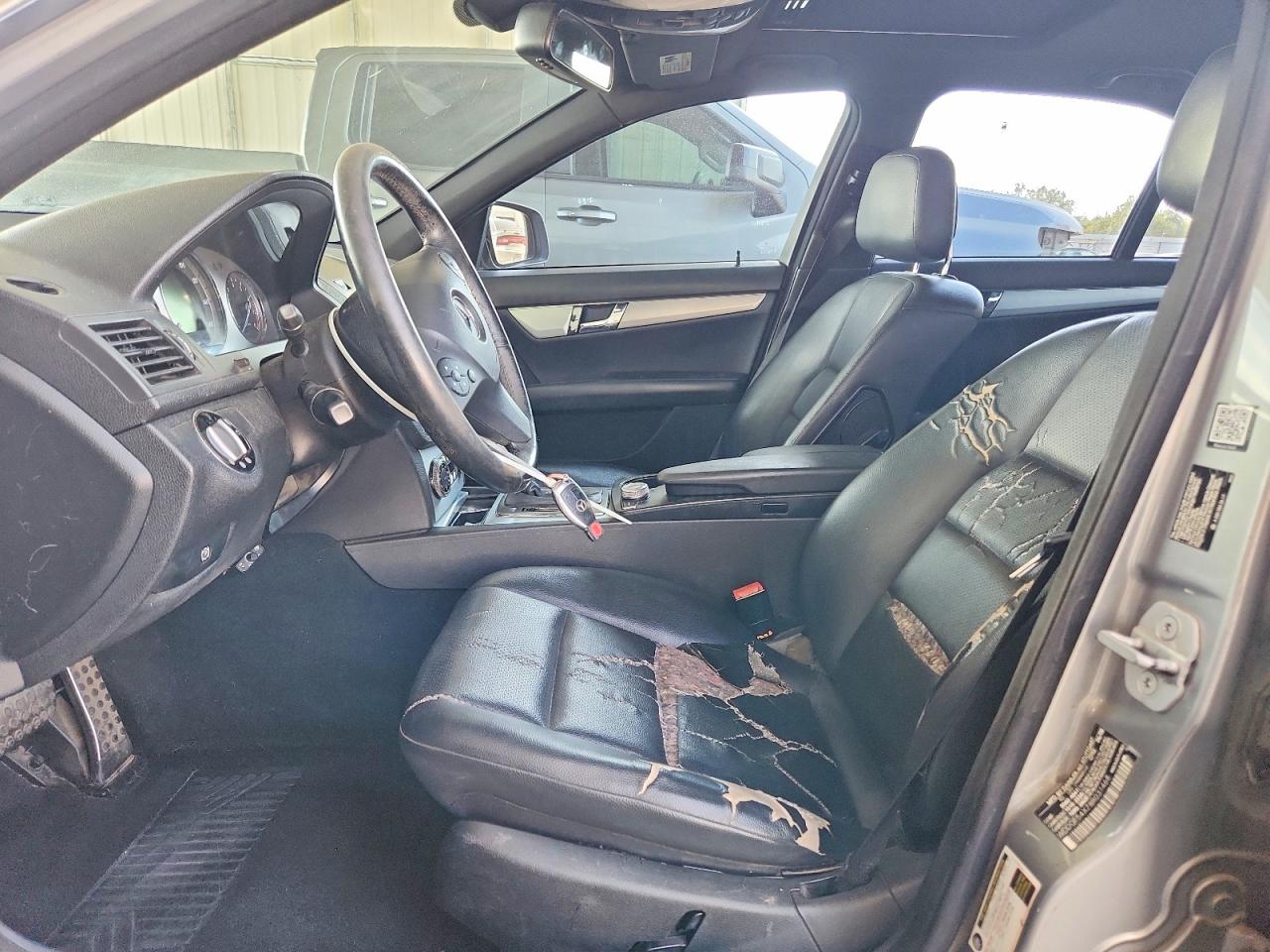 2008 Mercedes-benz C 300 Silver vin: WDDGF54X78R031468