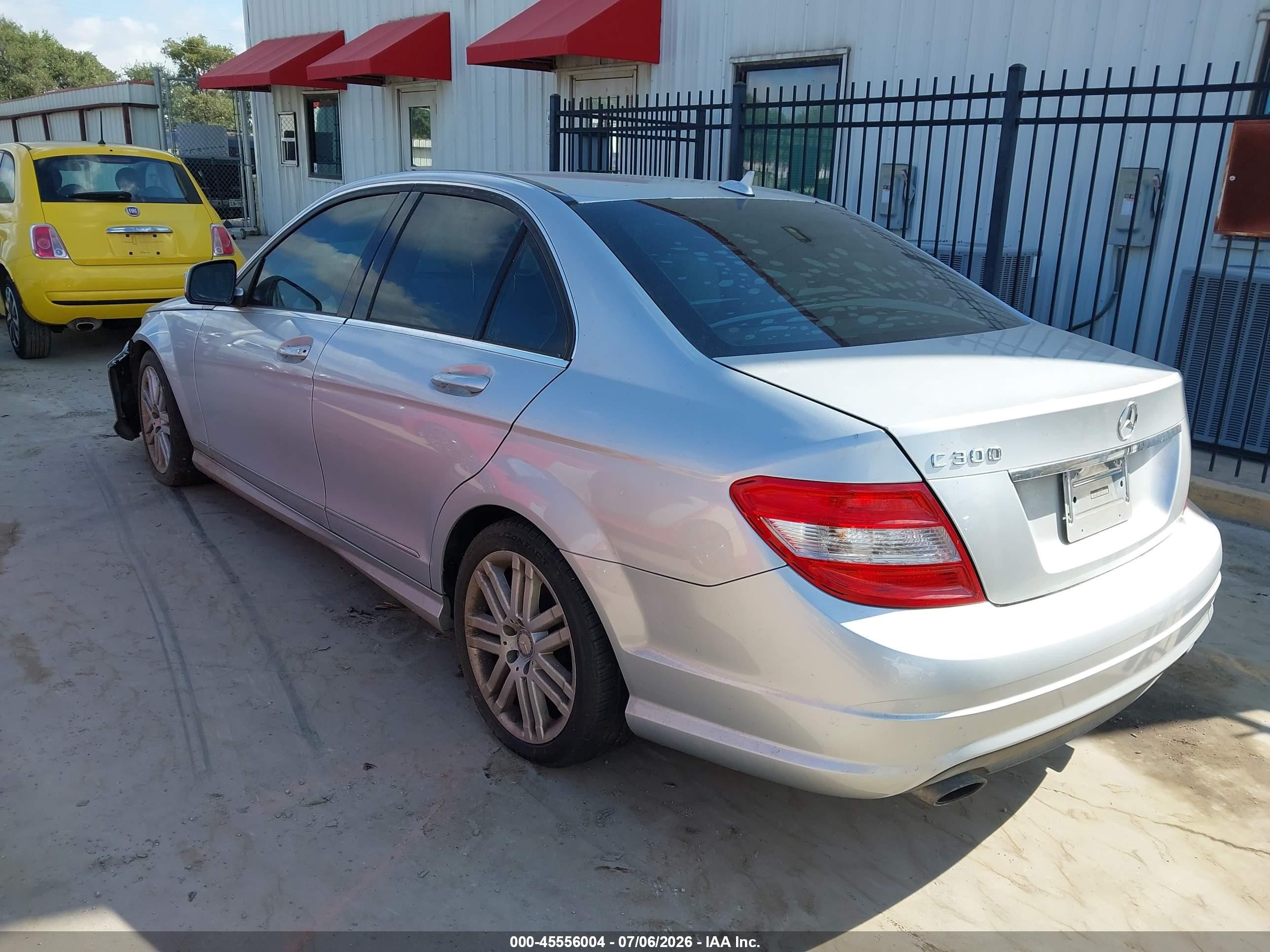2009 Mercedes-benz C 300 Sport Silver vin: WDDGF54X79R074970