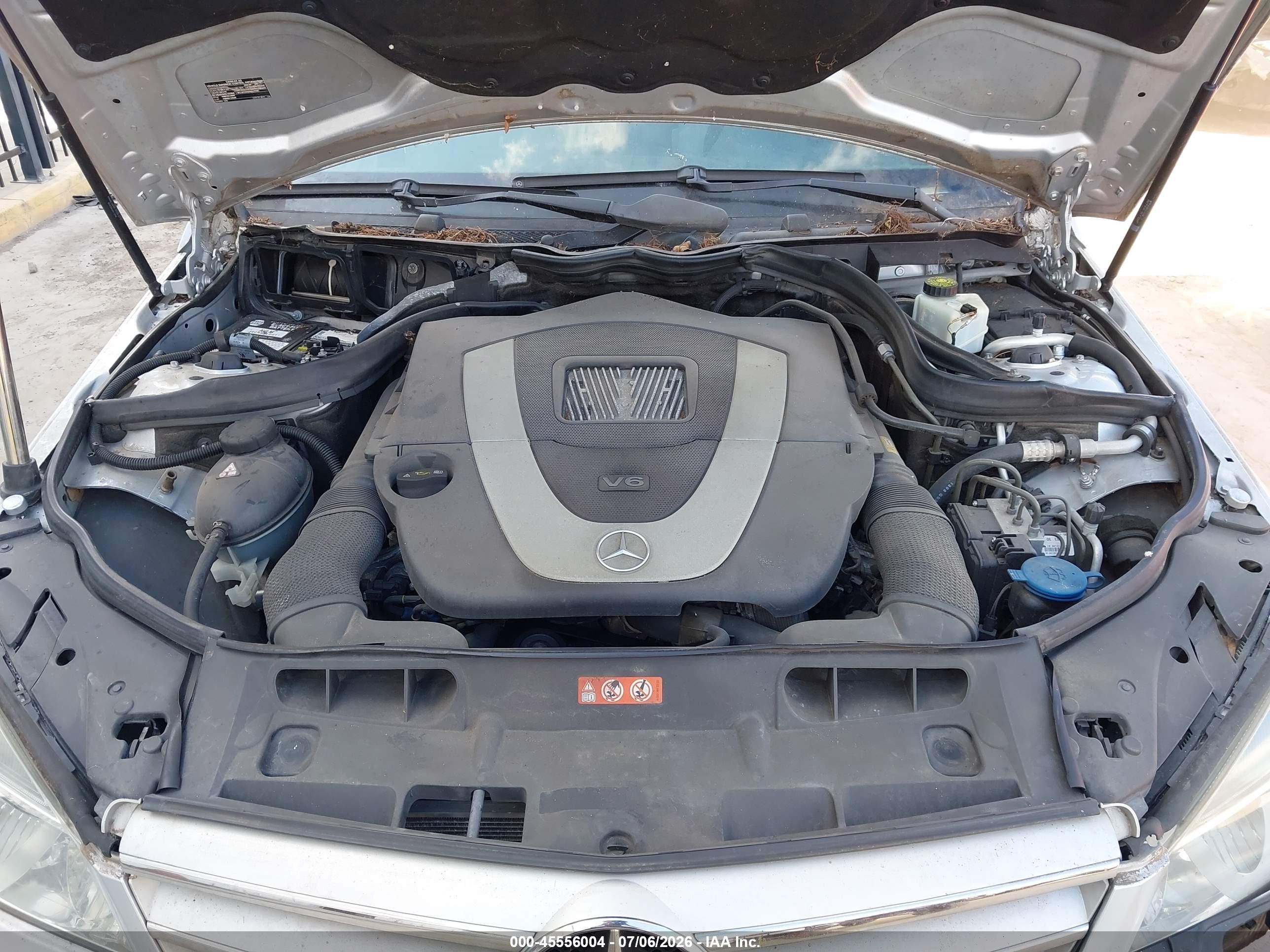 2009 Mercedes-benz C 300 Sport Silver vin: WDDGF54X79R074970