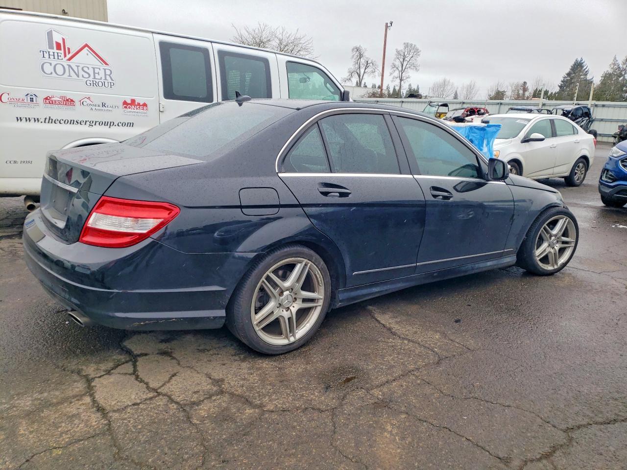 2009 Mercedes-benz C 300 Black vin: WDDGF54X79R079182
