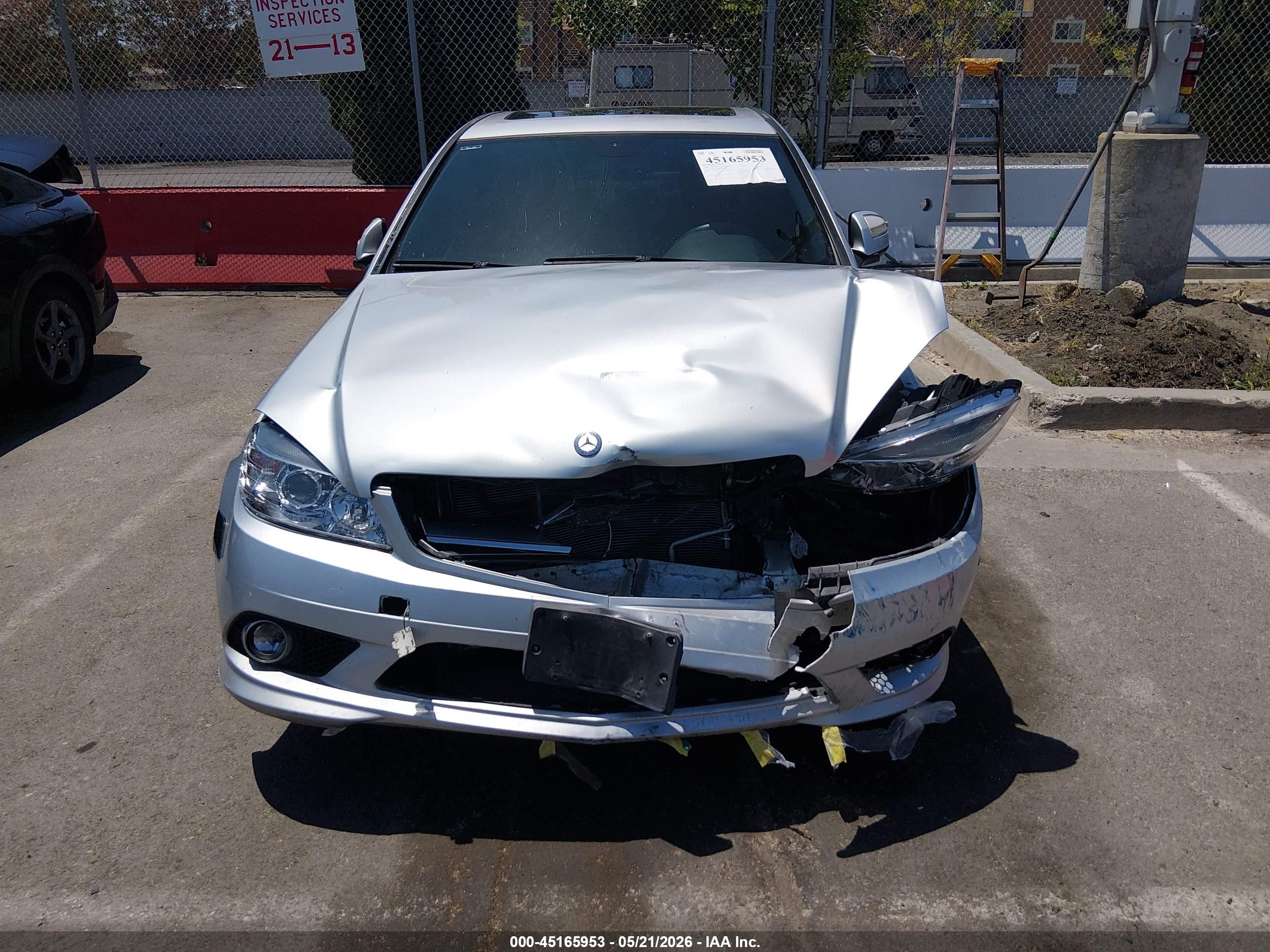 2008 Mercedes-benz C 300 Luxury/sport Silver vin: WDDGF54X88F044652