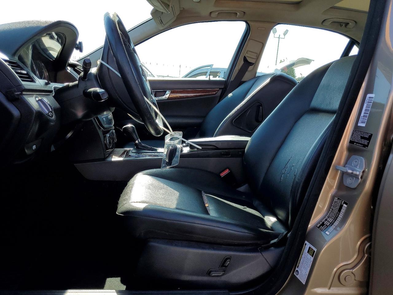 2008 Mercedes-benz C 300 Серый vin: WDDGF54X88F074802