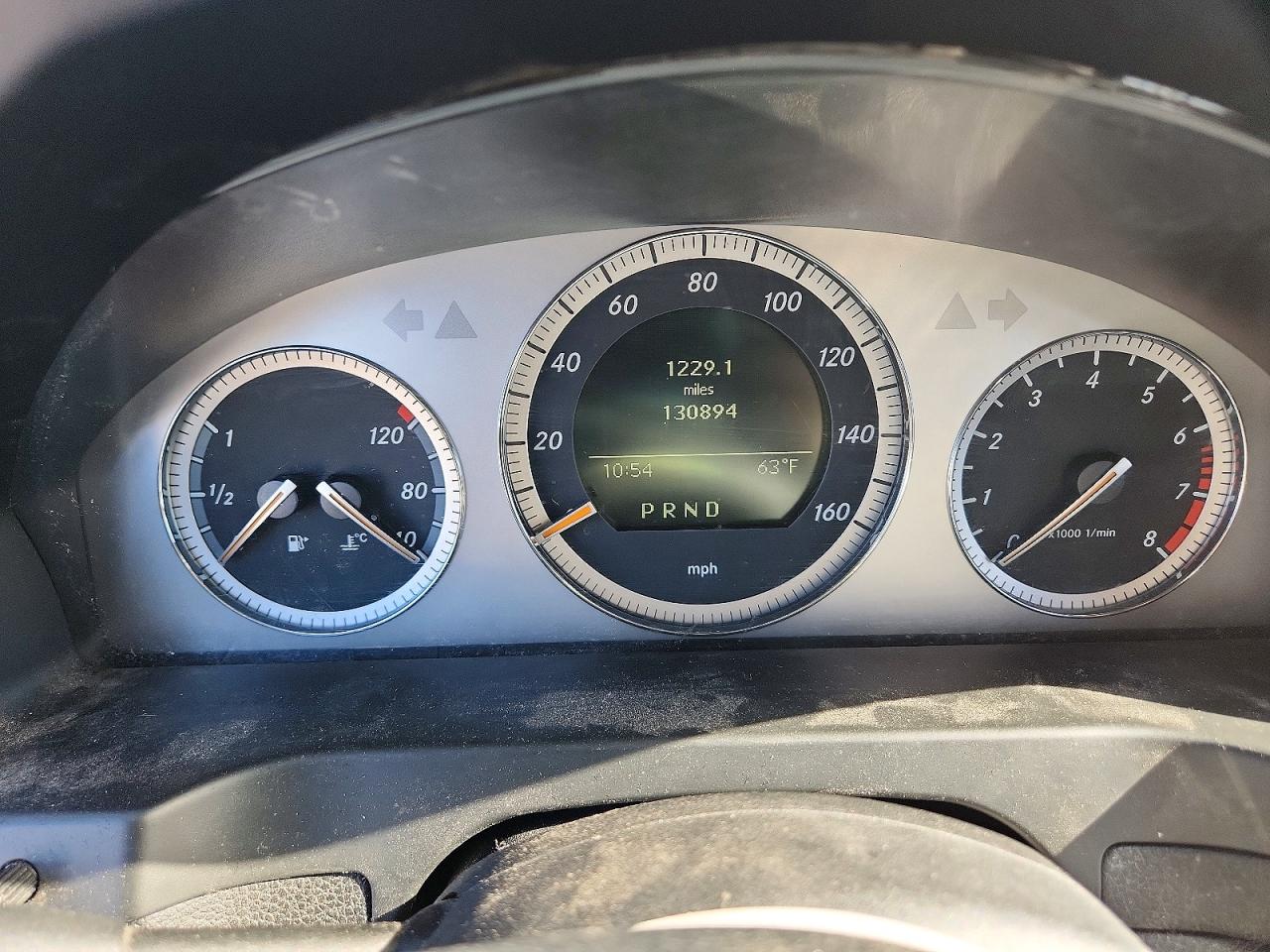 2008 Mercedes-benz C 300 Белый vin: WDDGF54X88F081913