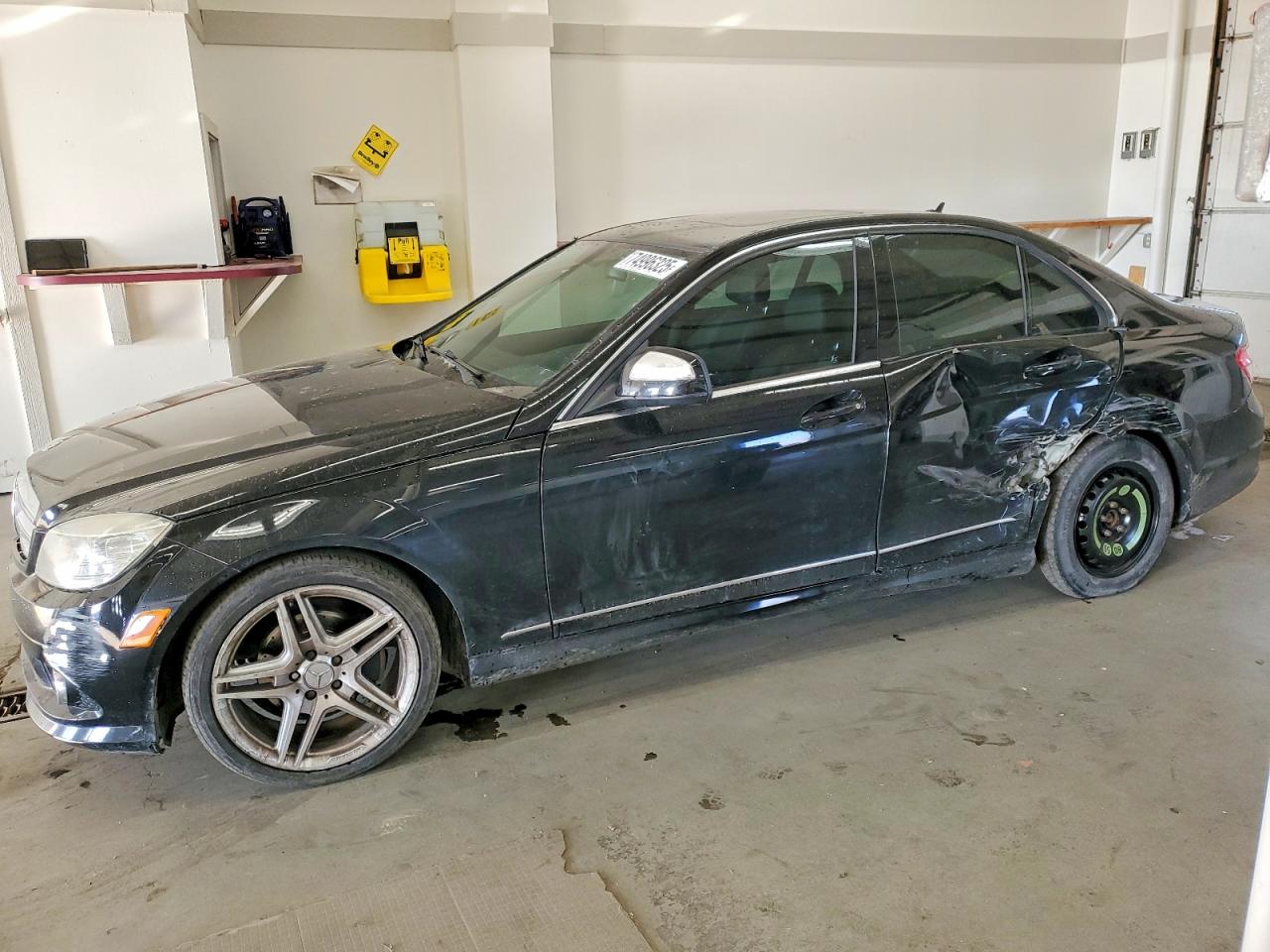 2008 Mercedes-benz C 300 Black vin: WDDGF54X88F083077