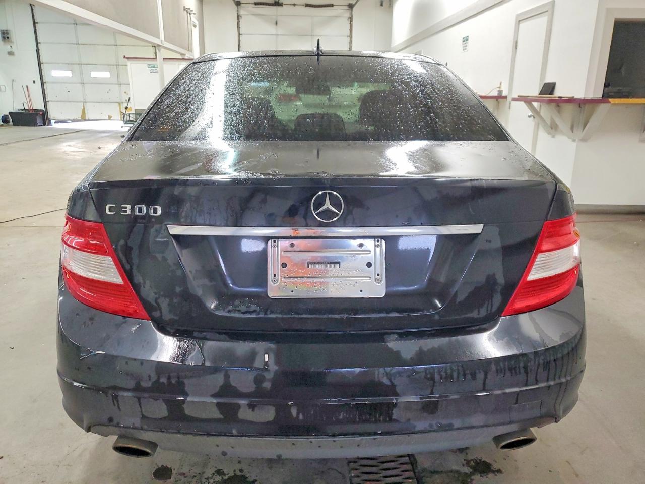 2008 Mercedes-benz C 300 Black vin: WDDGF54X88F083077