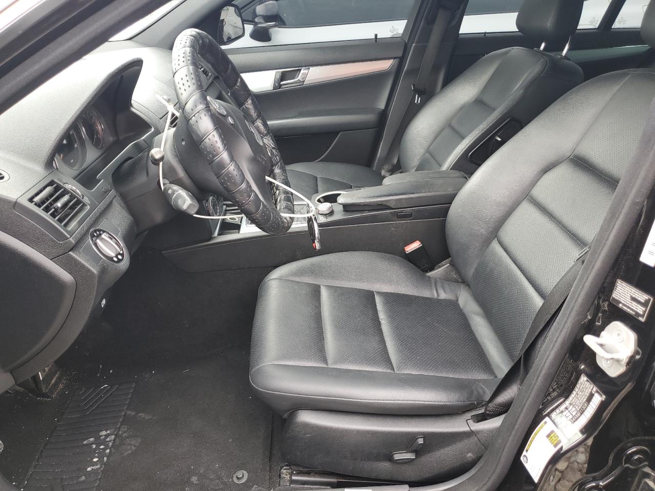2008 Mercedes-benz C 300 Черный vin: WDDGF54X88F113081