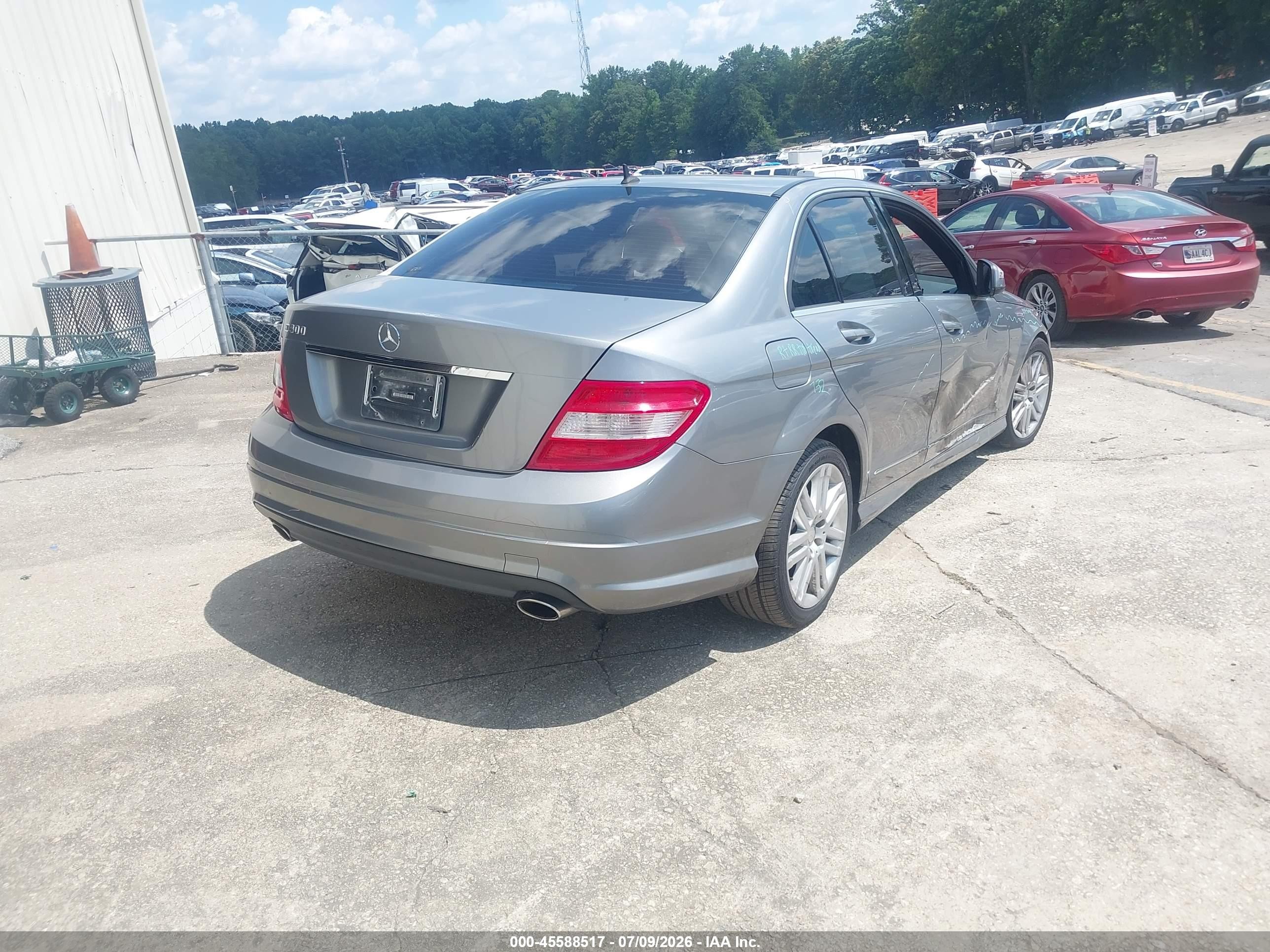 2008 Mercedes-benz C 300 Luxury/sport Gray vin: WDDGF54X88R031768