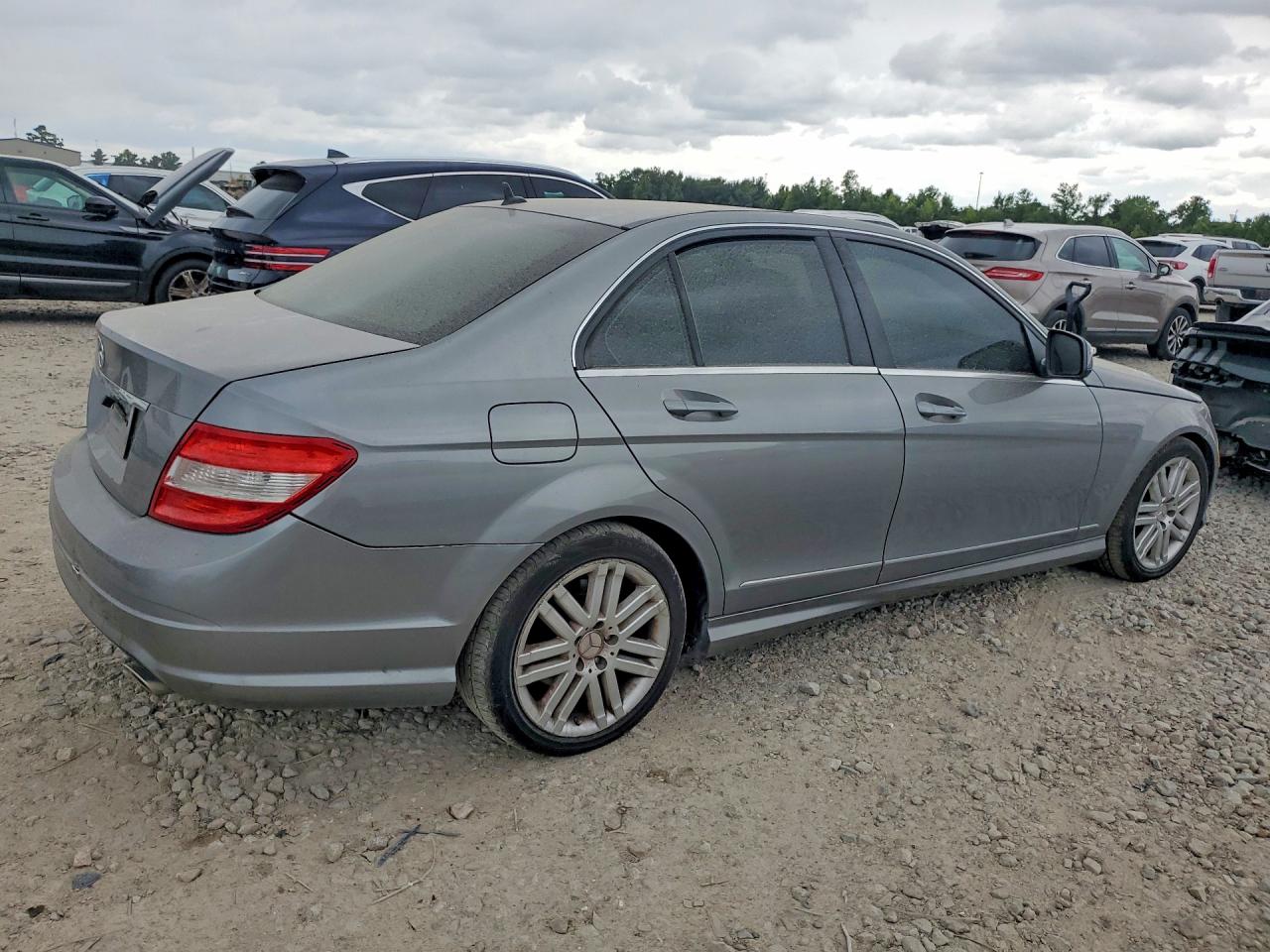 2008 Mercedes-benz C 300 Silver vin: WDDGF54X88R034251