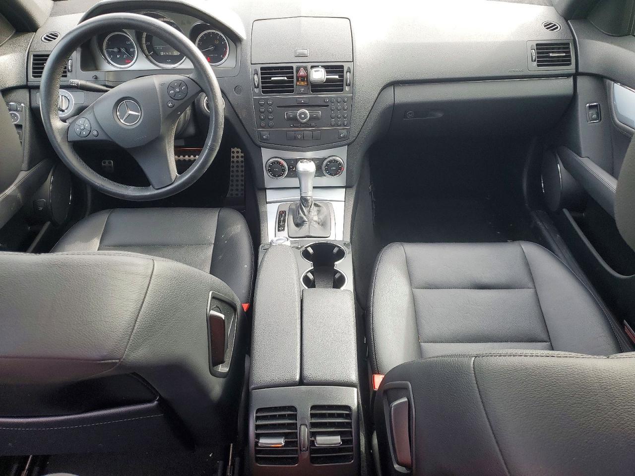 2009 Mercedes-benz C 300 Black vin: WDDGF54X89F263211
