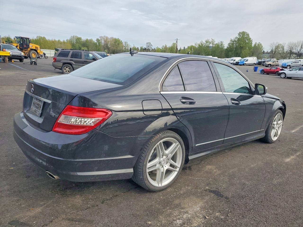 2009 Mercedes-benz C 300 Black vin: WDDGF54X89F263211
