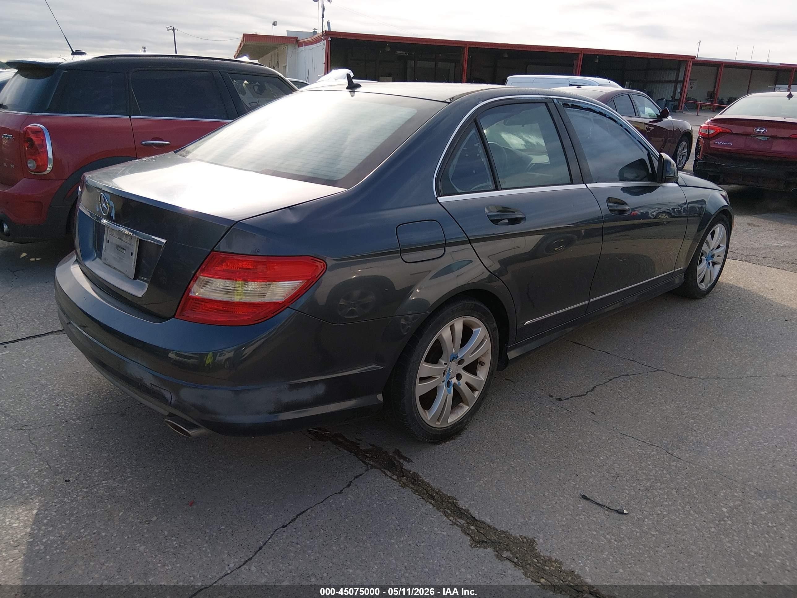 2009 Mercedes-benz C 300 Luxury/sport Blue vin: WDDGF54X89R053142