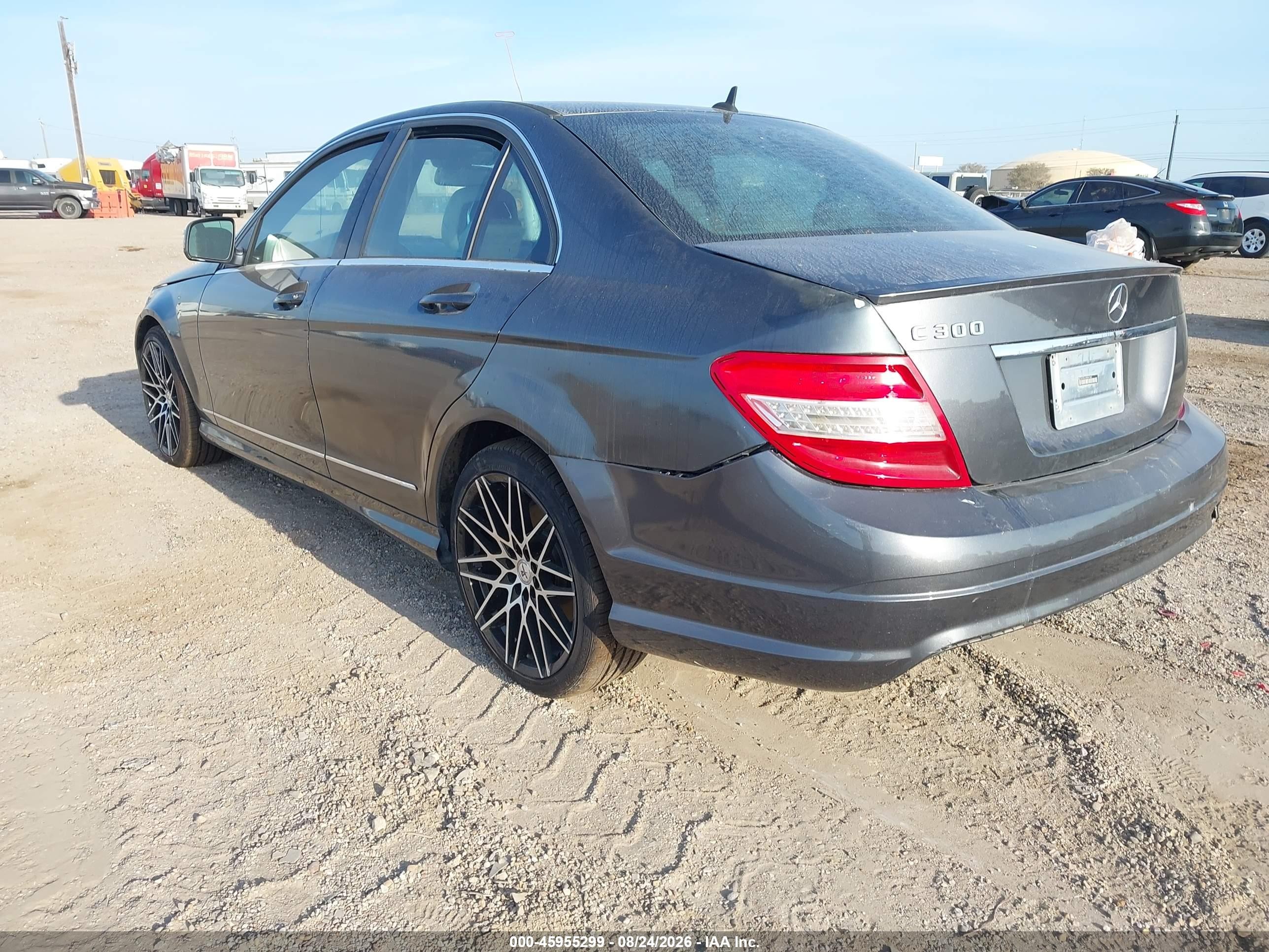 2009 Mercedes-benz C 300 Luxury/sport Gray vin: WDDGF54X89R062231