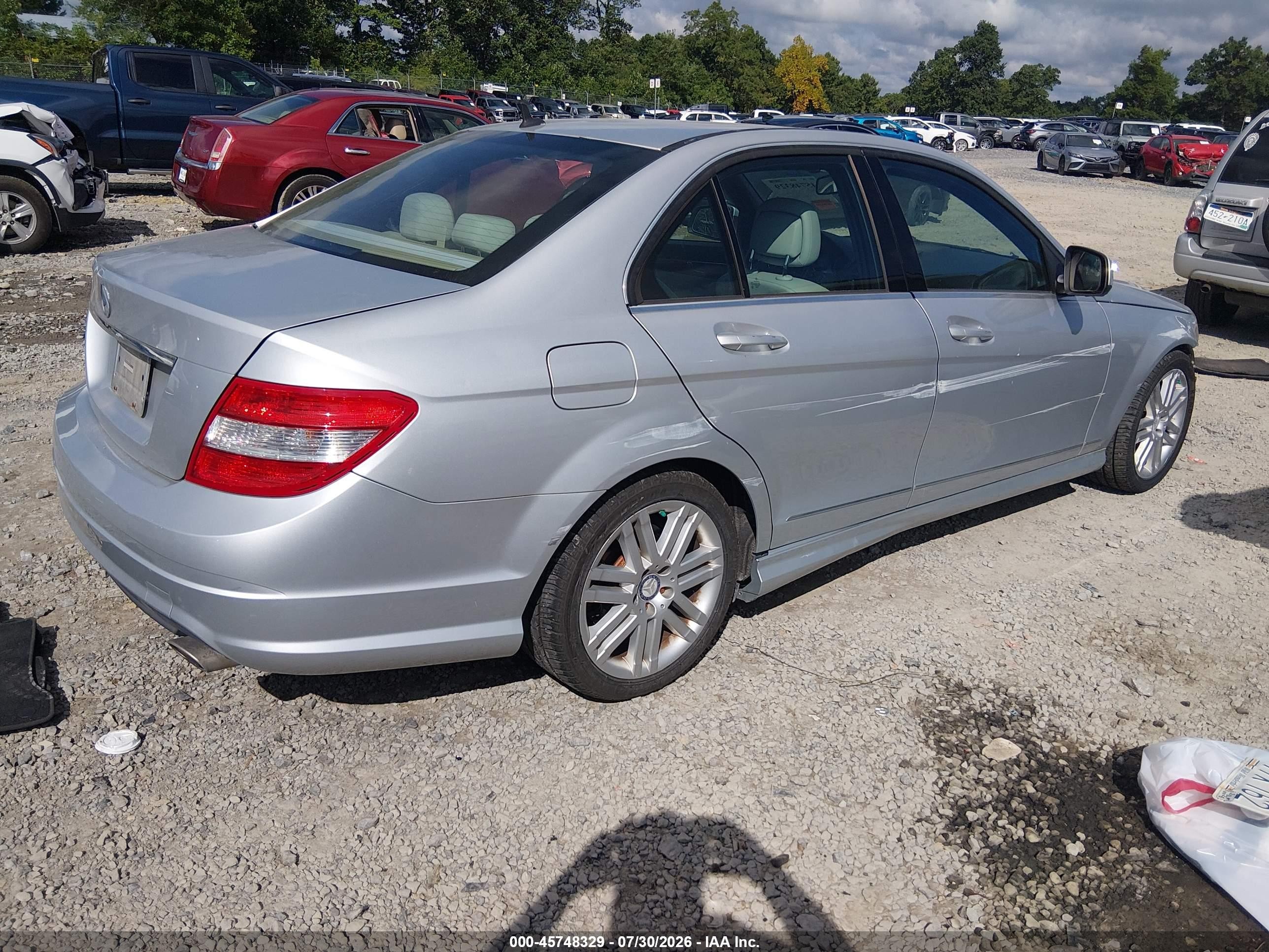 2009 Mercedes-benz C 300 Luxury/sport Silver vin: WDDGF54X89R079899