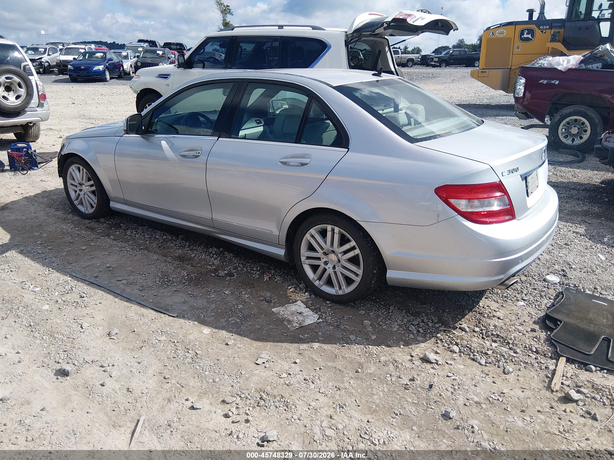 2009 Mercedes-benz C 300 Luxury/sport Silver vin: WDDGF54X89R079899
