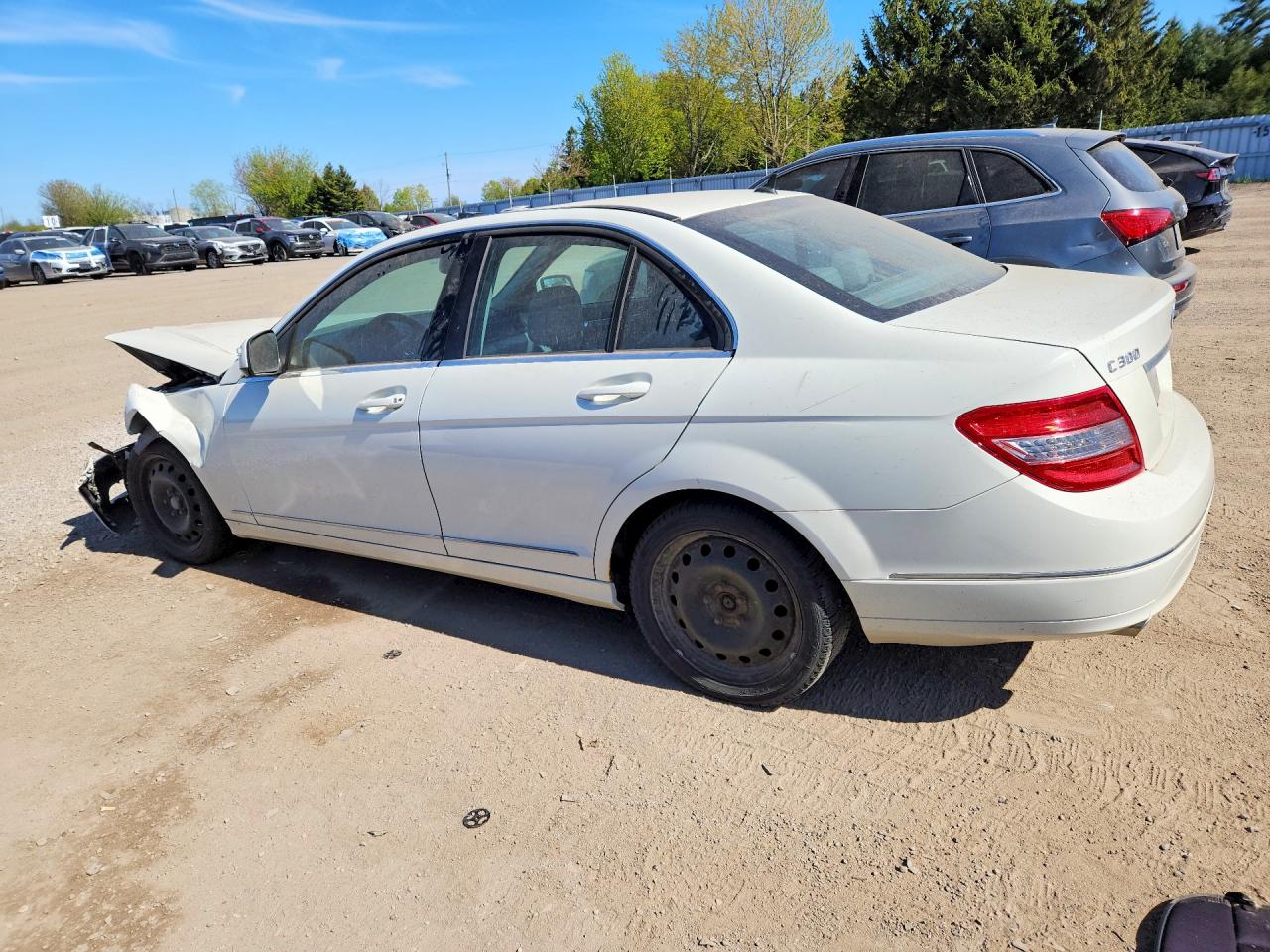 2008 Mercedes-benz C 300 Белый vin: WDDGF54X98F114238