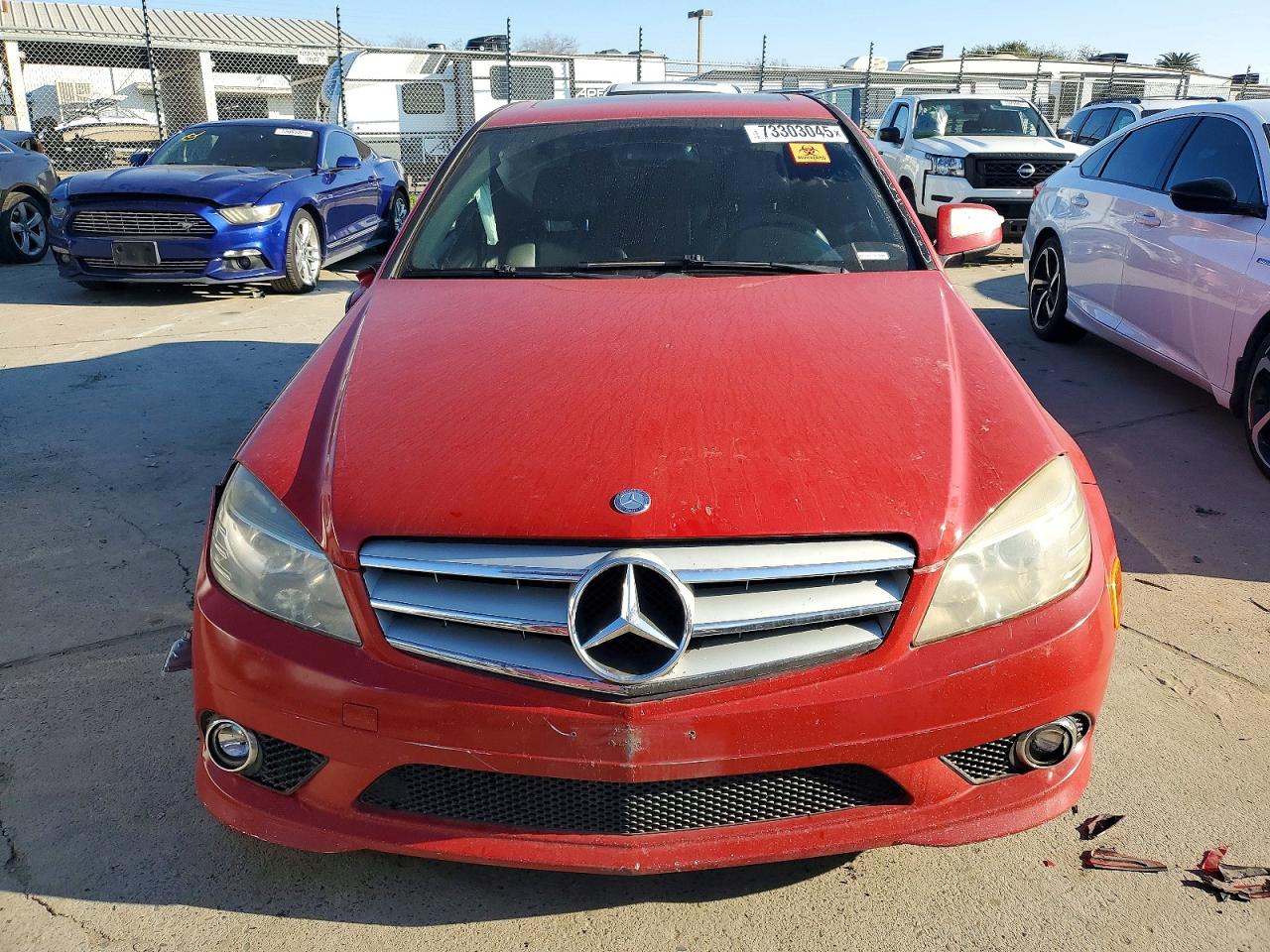 2008 Mercedes-benz C 300 Red vin: WDDGF54X98F121058