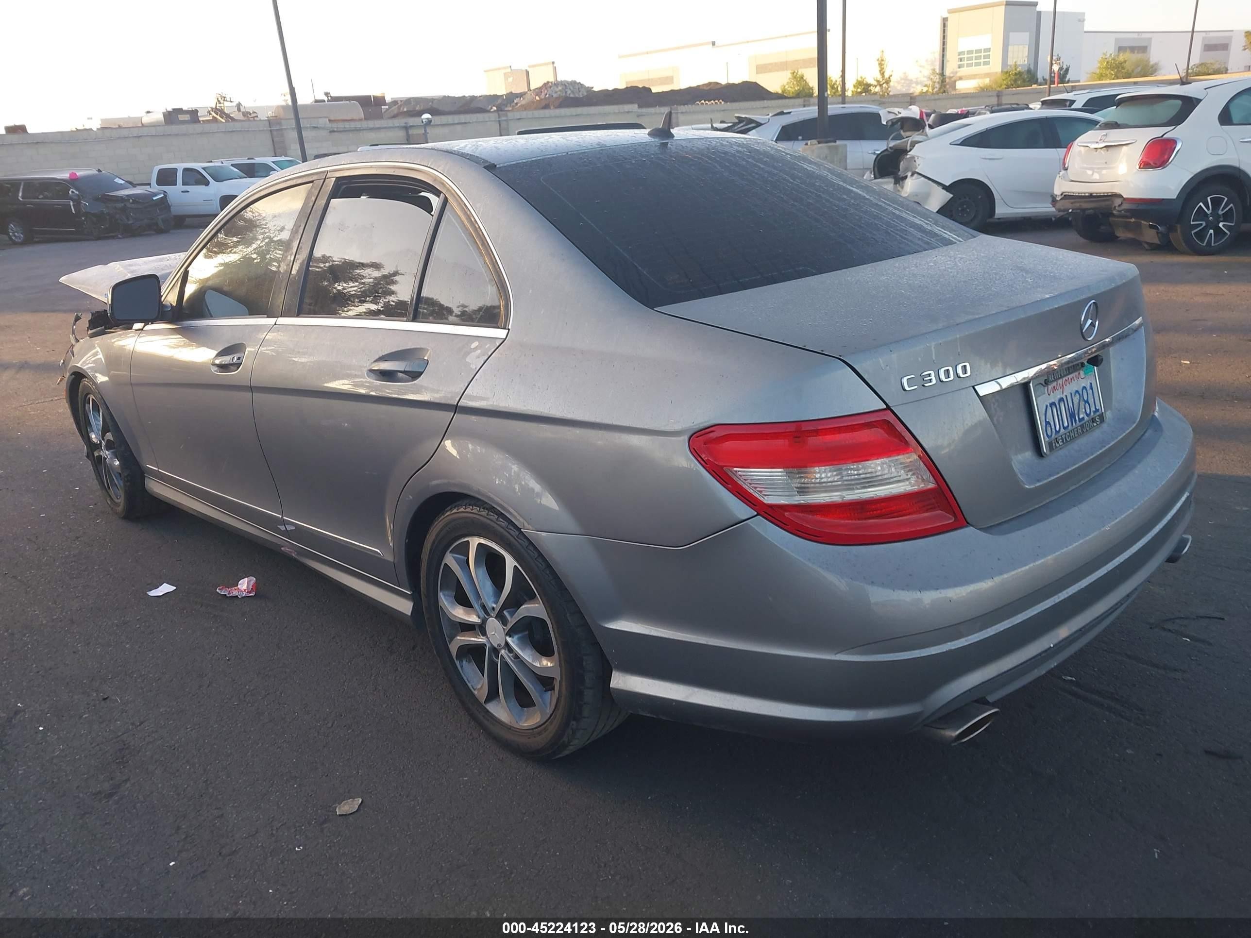 2008 Mercedes-benz C 300 Sport Silver vin: WDDGF54X98R020861