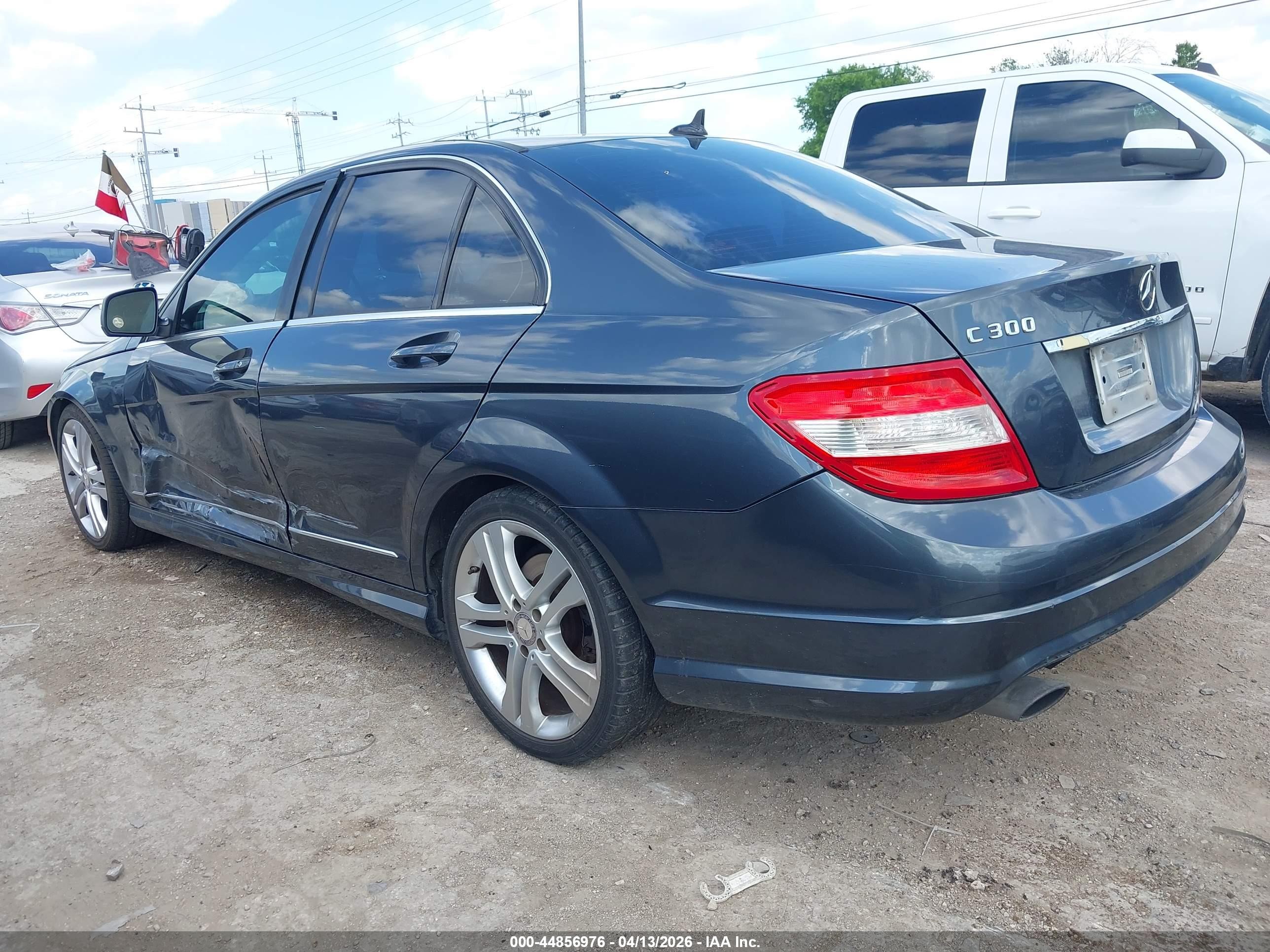 2008 Mercedes-benz C 300 Luxury/sport Черный vin: WDDGF54X98R035229