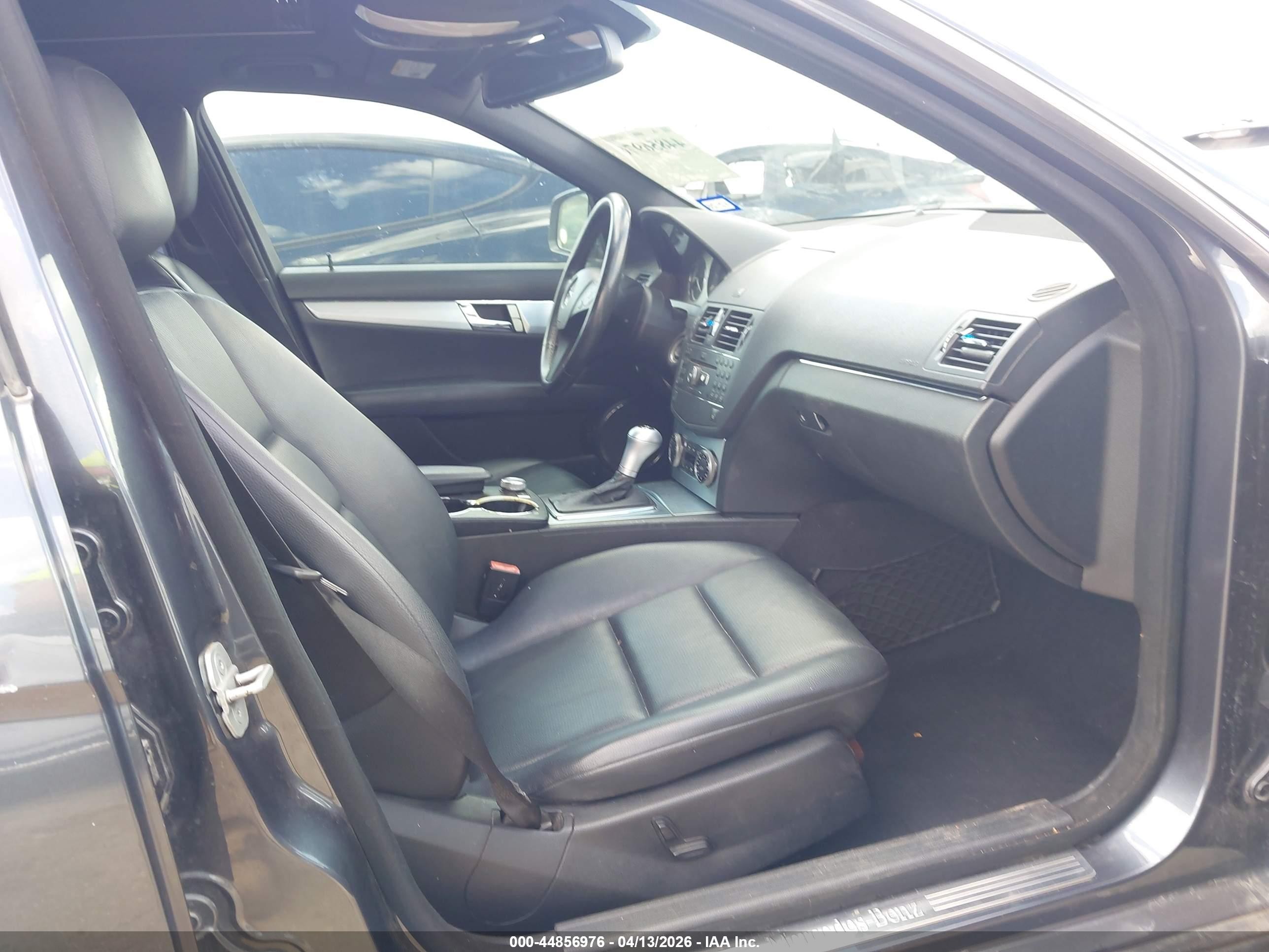 2008 Mercedes-benz C 300 Luxury/sport Черный vin: WDDGF54X98R035229
