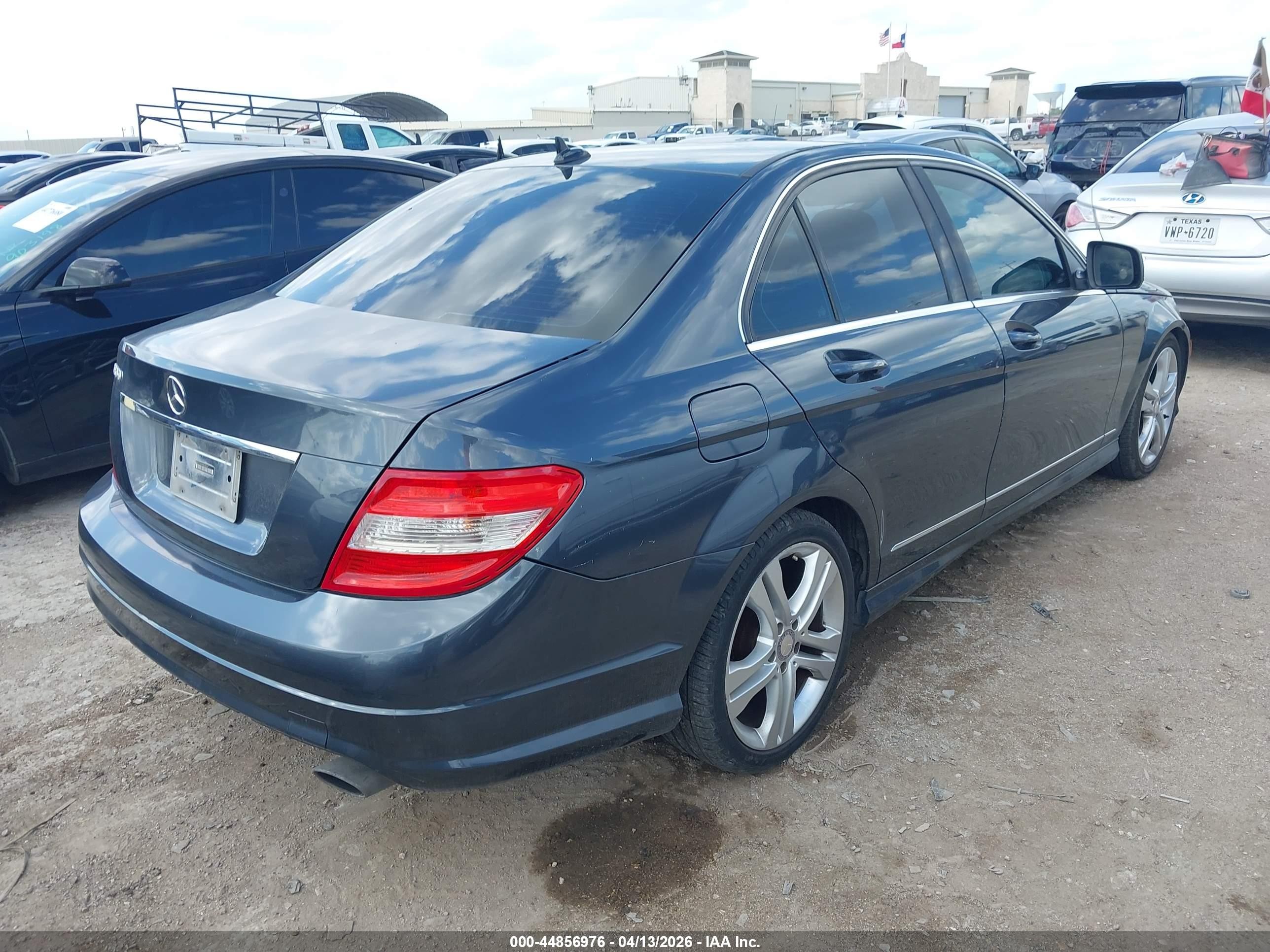 2008 Mercedes-benz C 300 Luxury/sport Черный vin: WDDGF54X98R035229