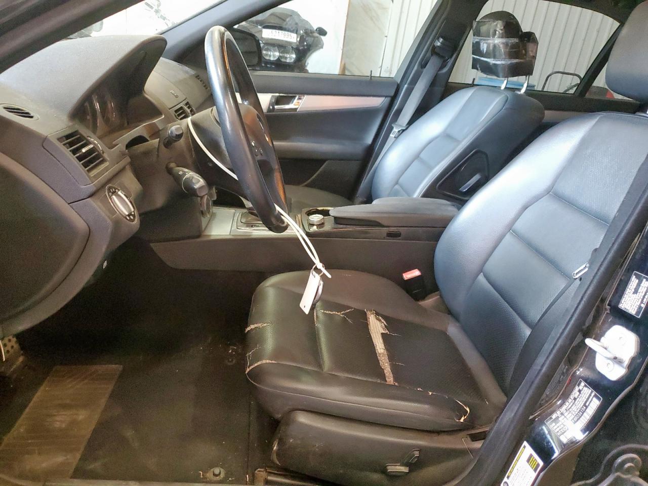 2008 Mercedes-benz C 300 Black vin: WDDGF54X98R036154