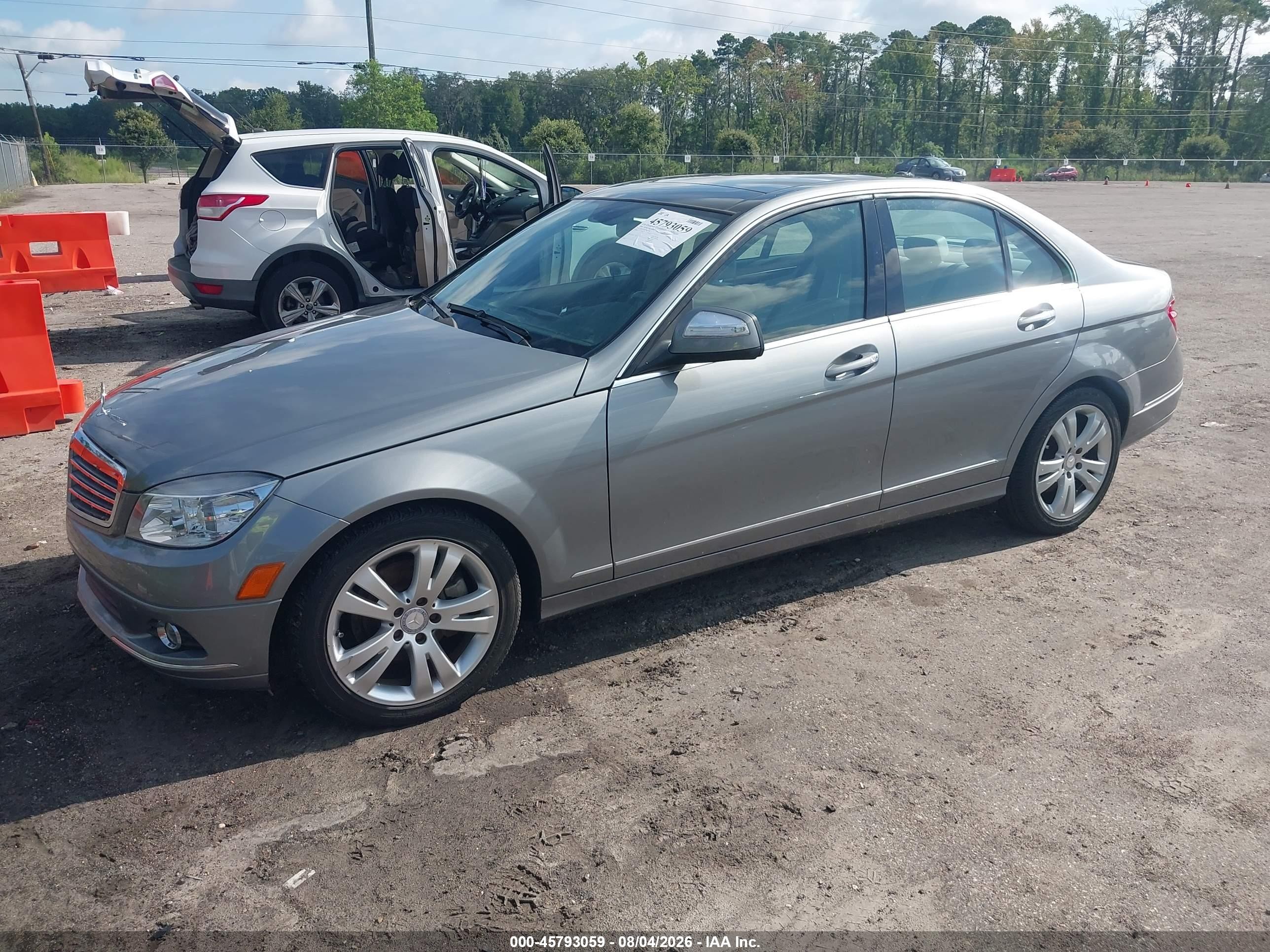 2009 Mercedes-benz C 300 Luxury/sport Silver vin: WDDGF54X99F216186