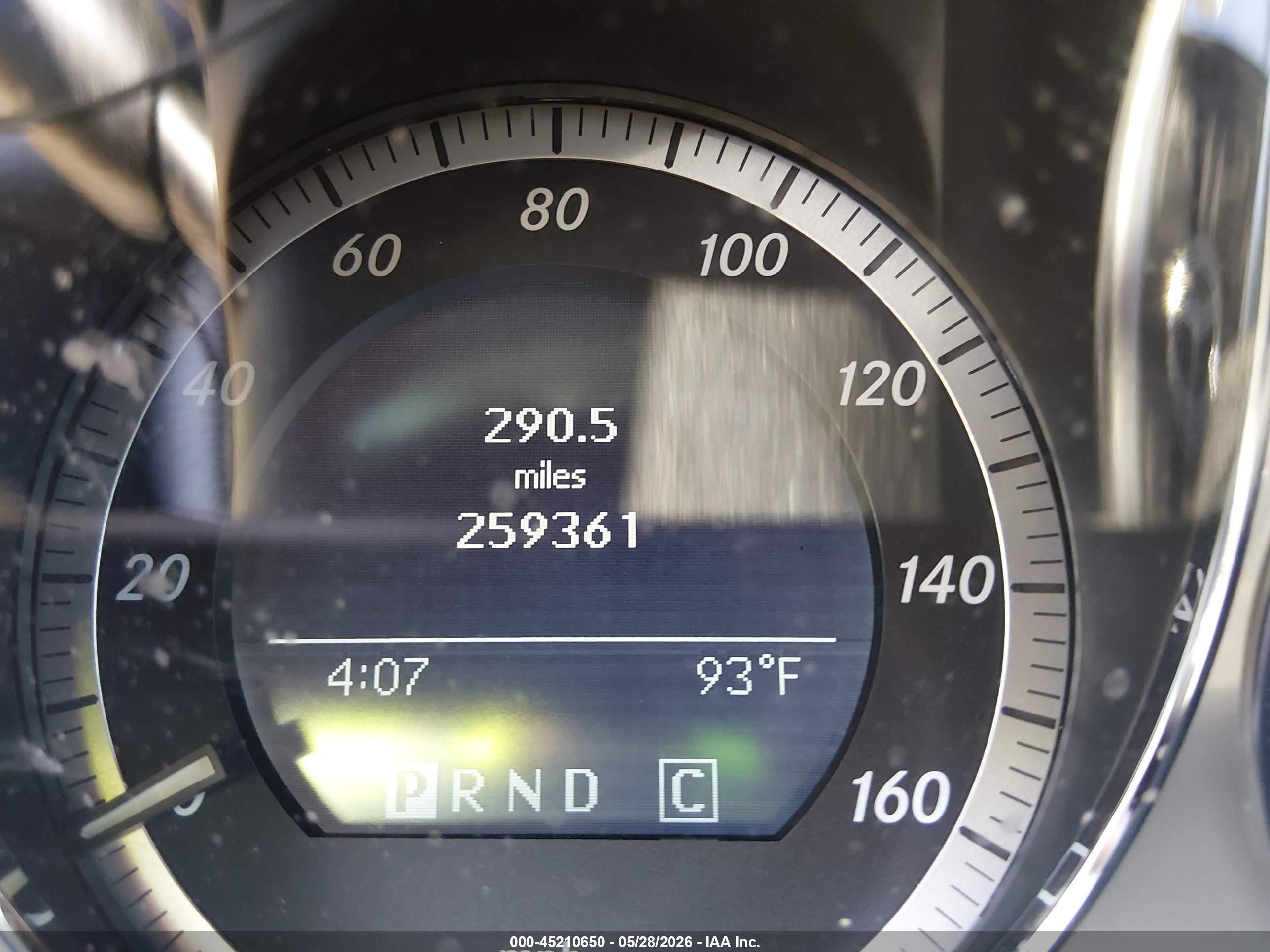 2009 Mercedes-benz C 300 Luxury/sport White vin: WDDGF54X99F234428