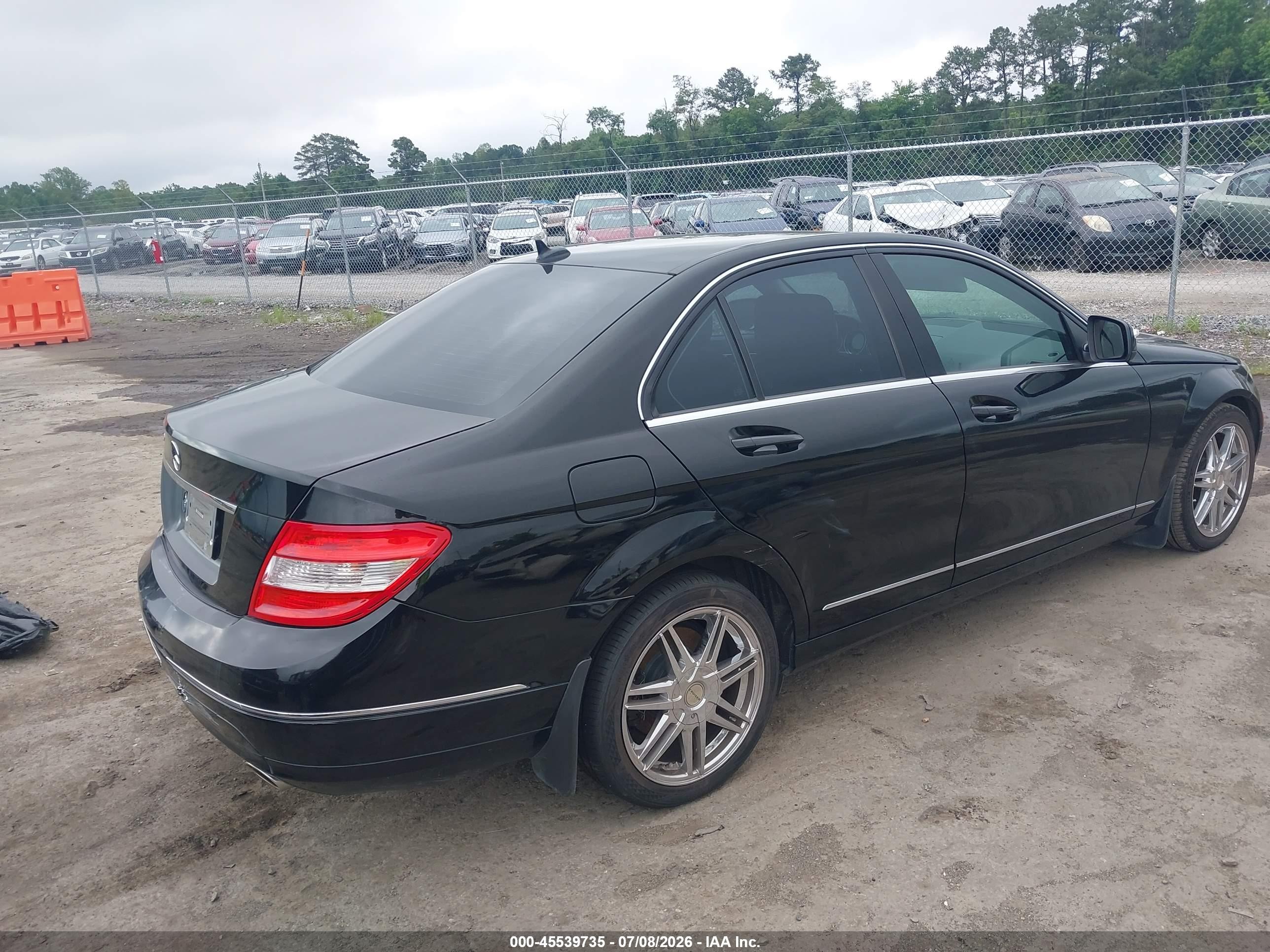 2009 Mercedes-benz C 300 Luxury Black vin: WDDGF54X99R045776