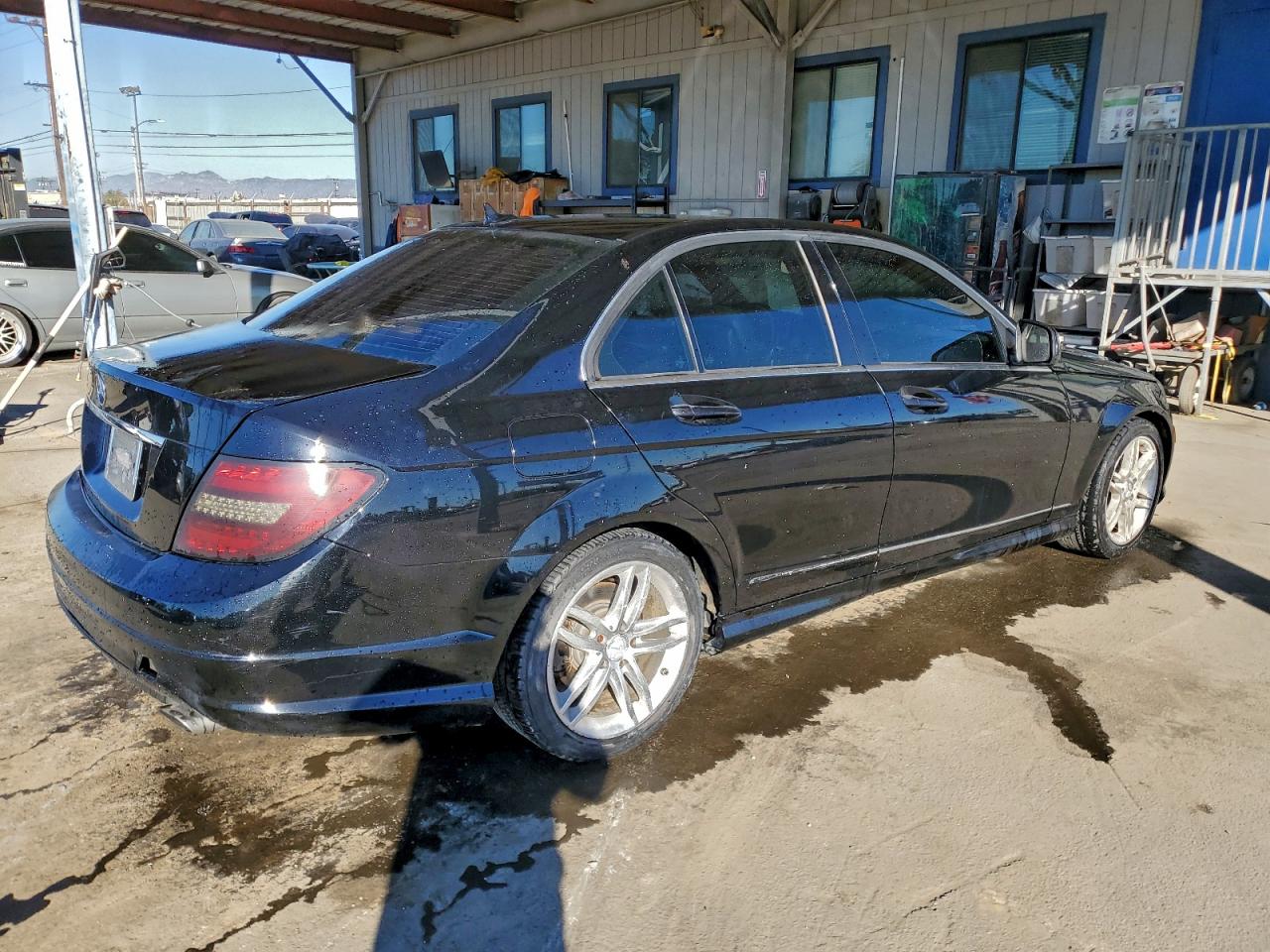 2009 Mercedes-benz C 300 Черный vin: WDDGF54X99R073576