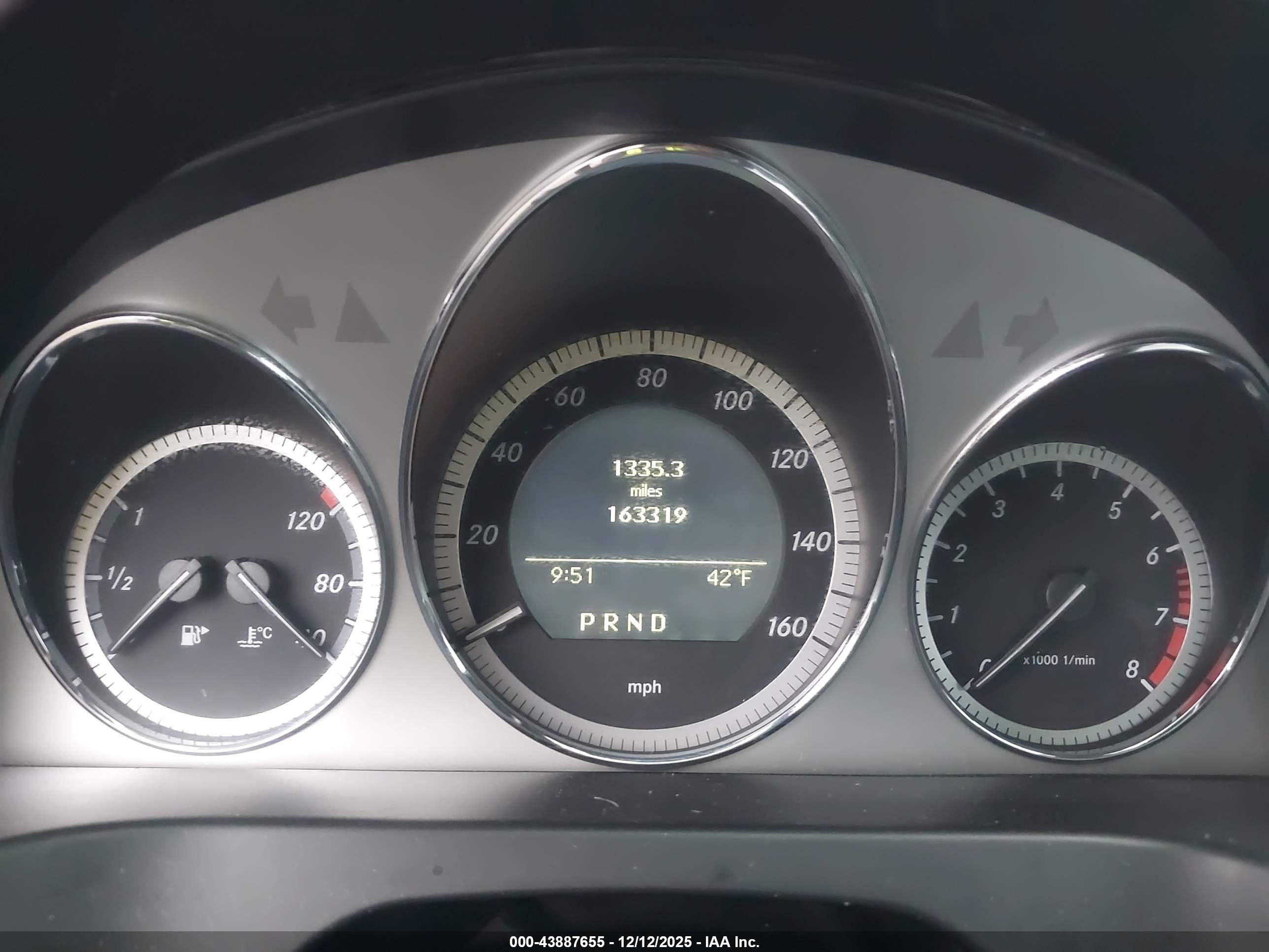 2009 Mercedes-benz C 300 Luxury/sport Black vin: WDDGF54X99R083010