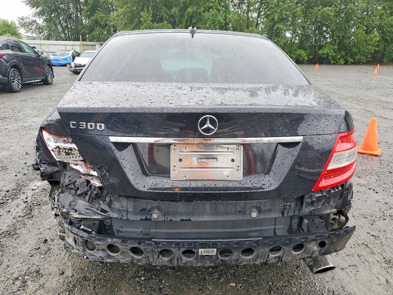 2008 Mercedes-benz C 300 Черный vin: WDDGF54XX8F115141