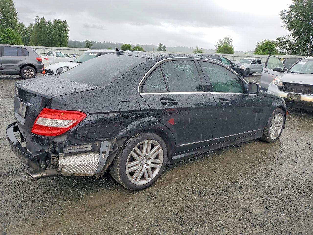 2008 Mercedes-benz C 300 Черный vin: WDDGF54XX8F115141