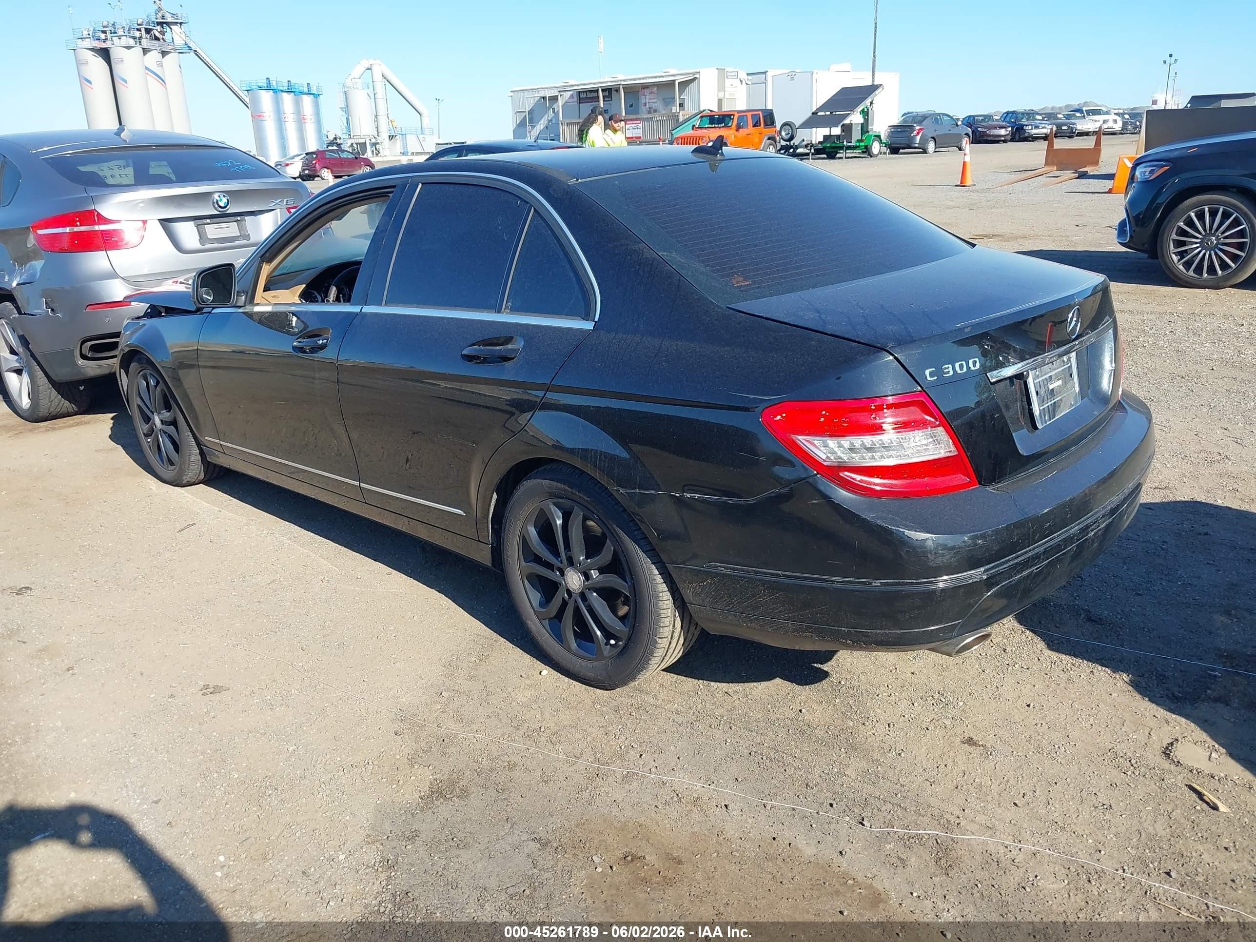 2008 Mercedes-benz C 300 Luxury/sport Черный vin: WDDGF54XX8F123725