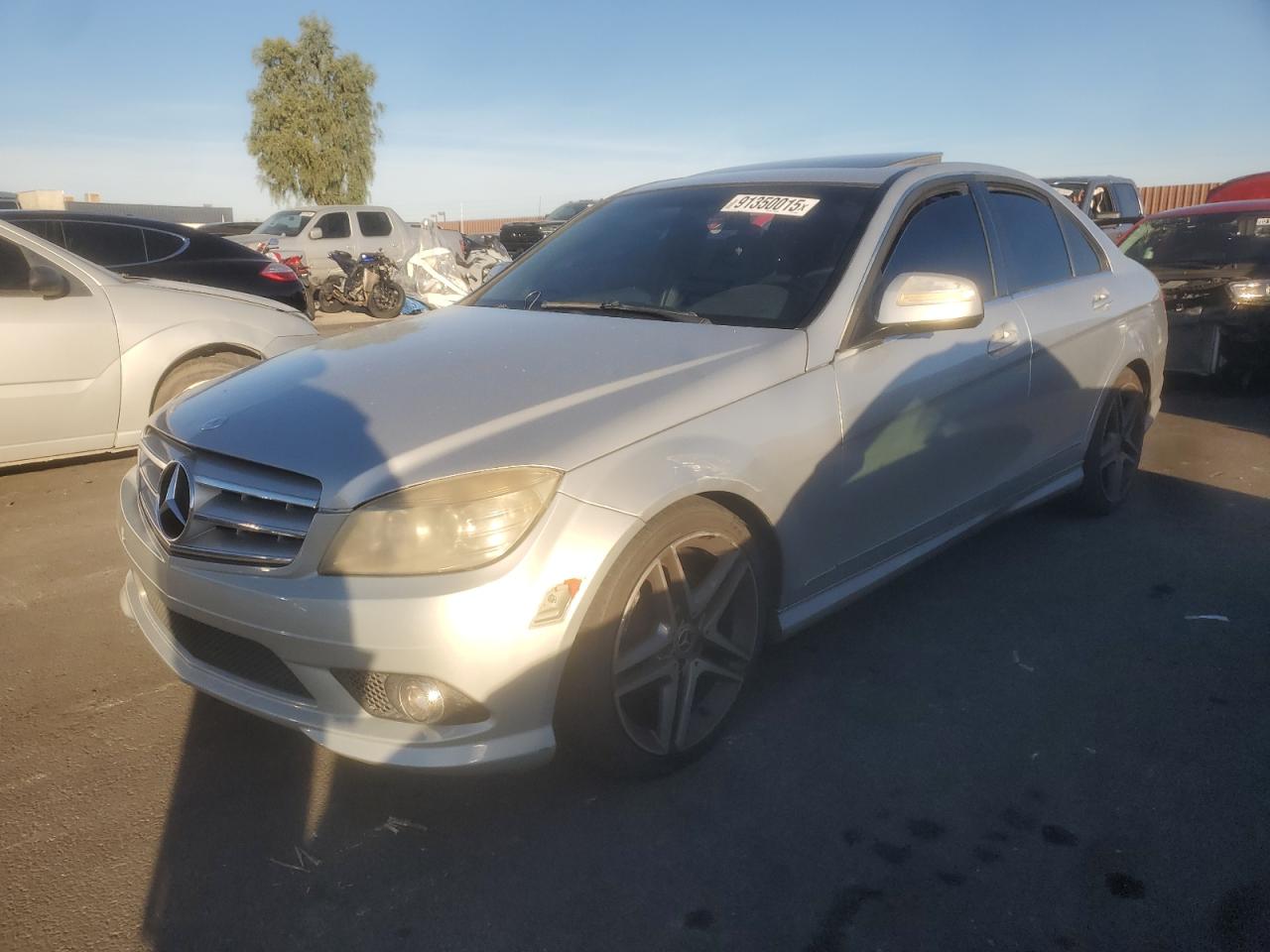 2009 Mercedes-benz C 300 Серебряный vin: WDDGF54XX9F204046