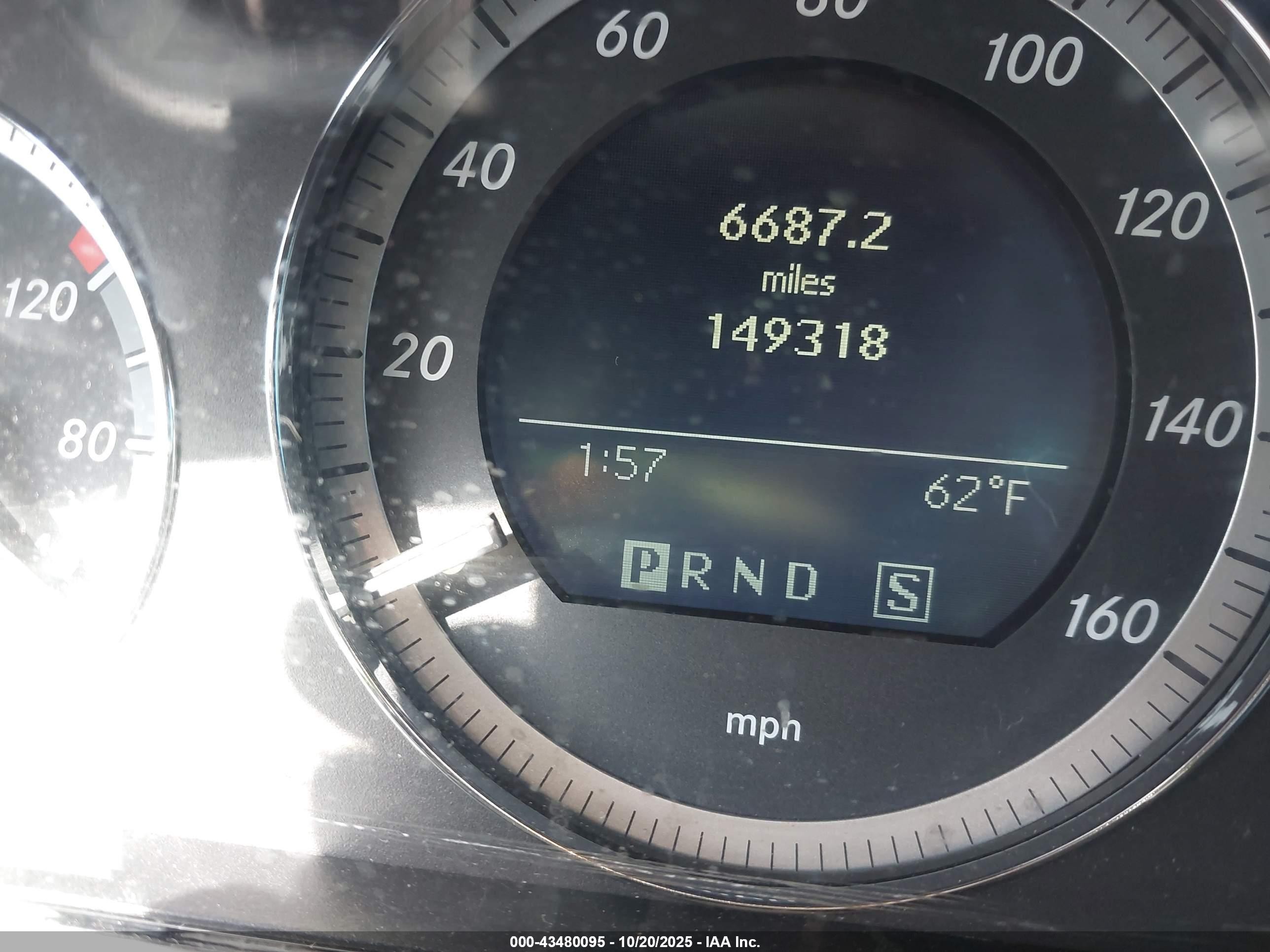2009 Mercedes-benz C 300 Luxury/sport Черный vin: WDDGF54XX9F204631