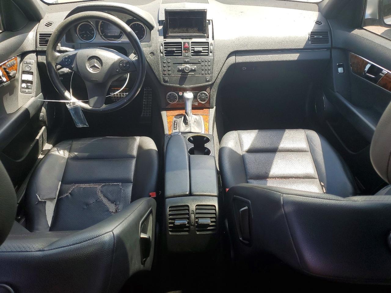 2009 Mercedes-benz C 300 Silver vin: WDDGF54XX9F216391