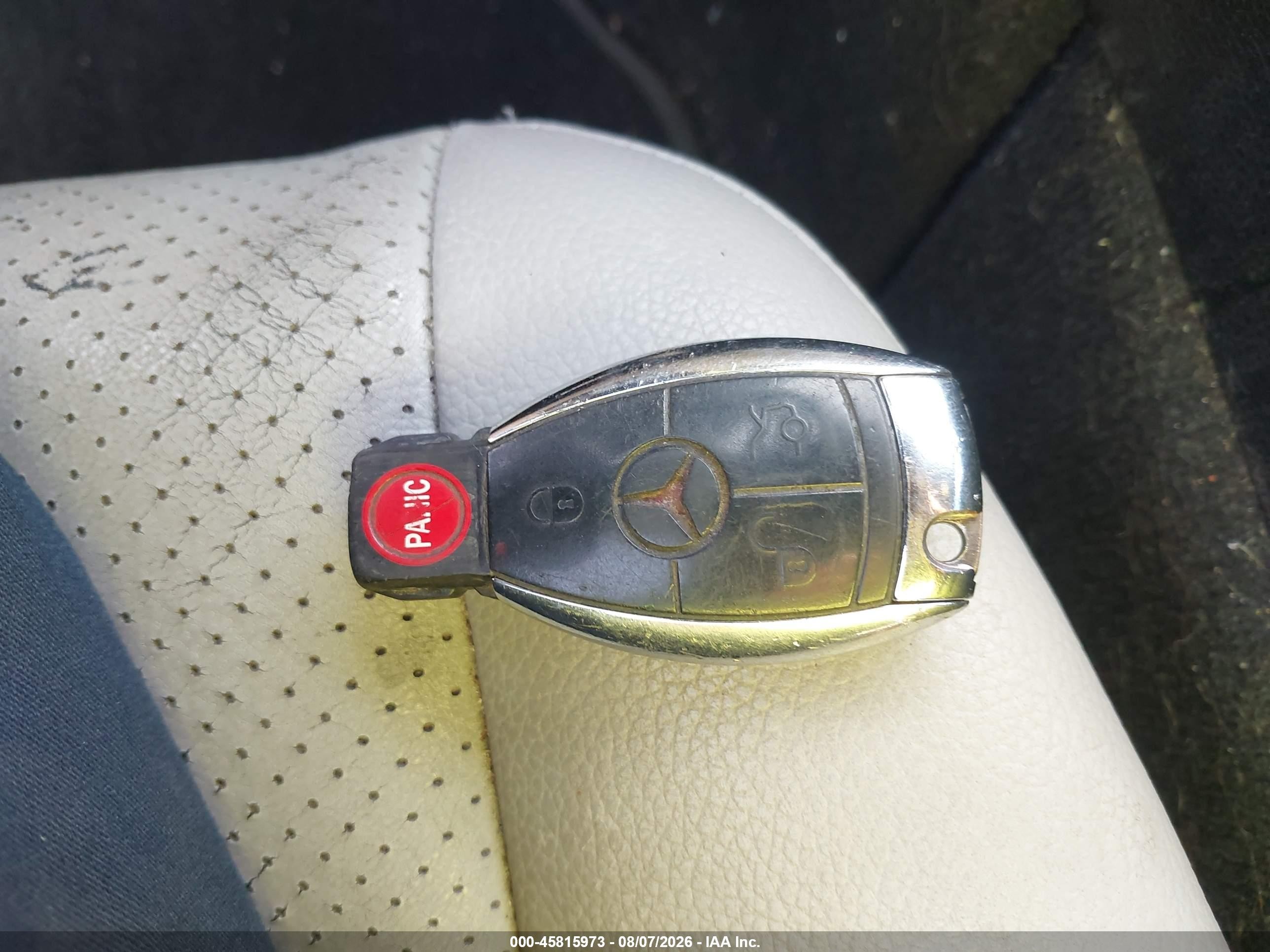 2009 Mercedes-benz C 300 Luxury/sport Gray vin: WDDGF54XX9R066930