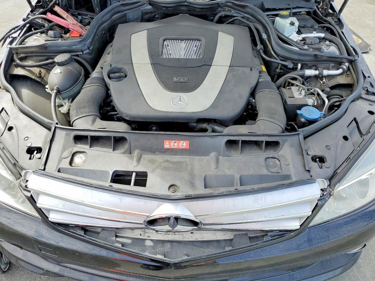 2009 Mercedes-benz C 300 Черный vin: WDDGF54XX9R082125