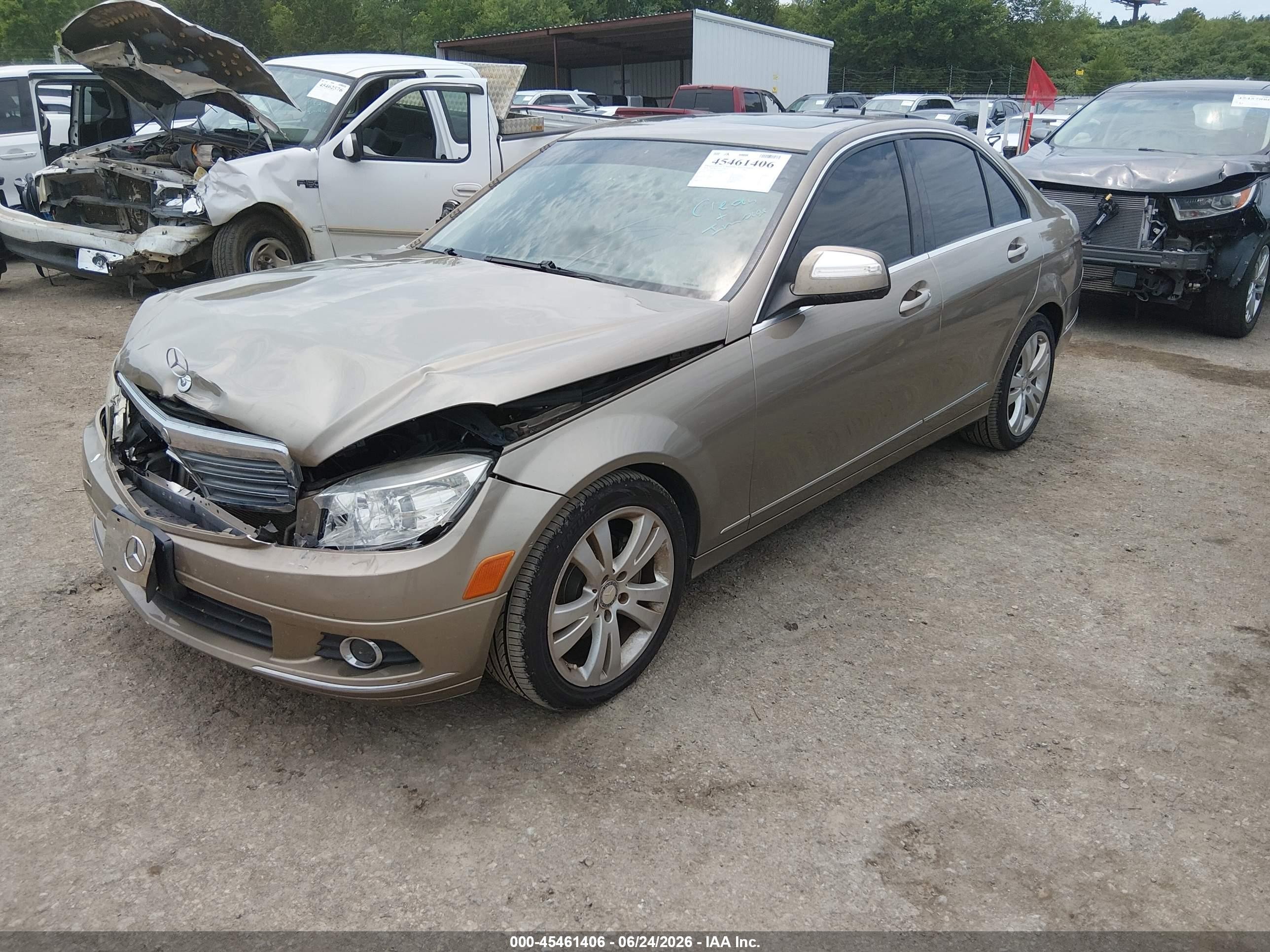 2009 Mercedes-benz C 300 Luxury/sport Tan vin: WDDGF54XX9R084666