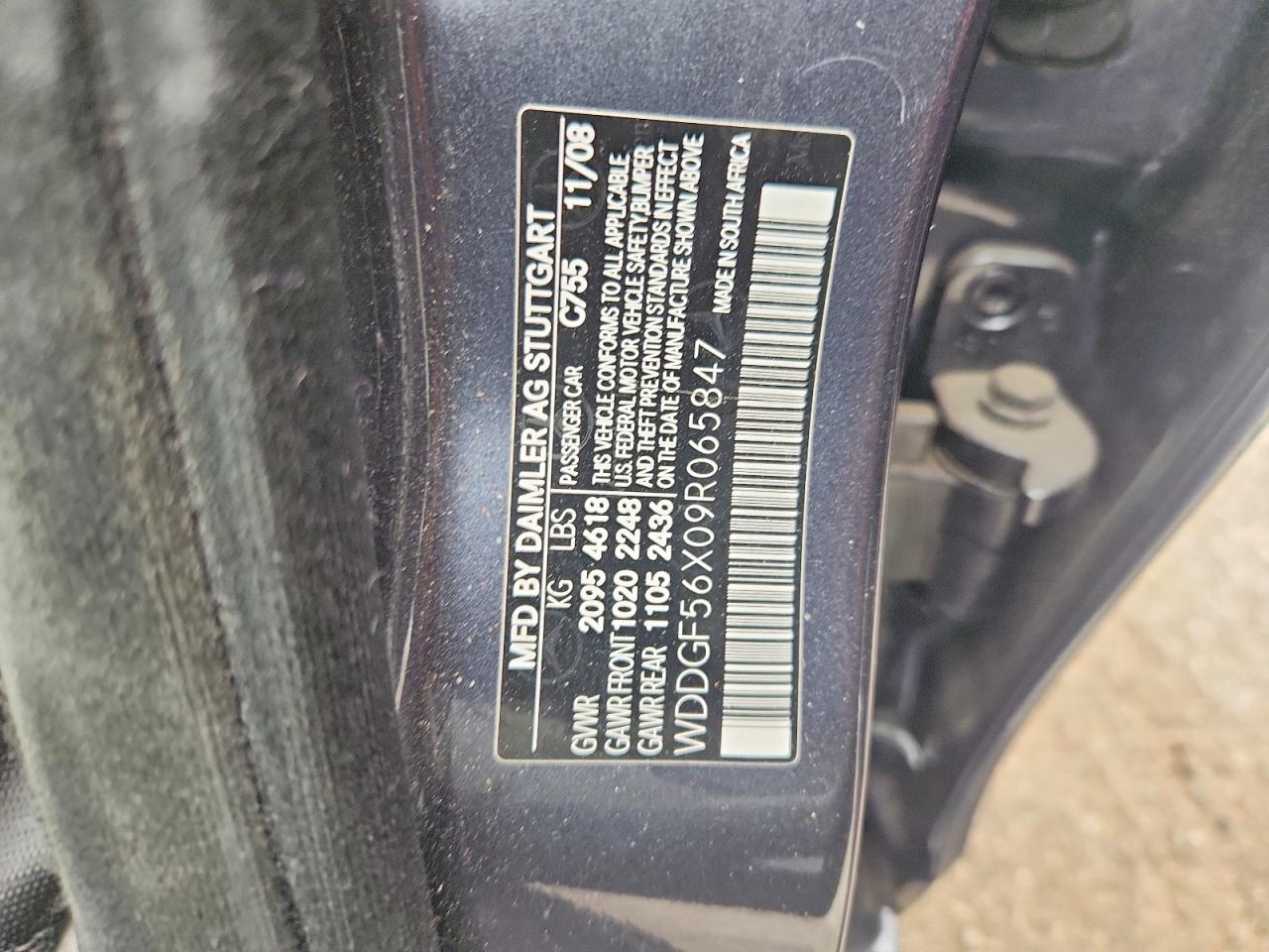 2009 Mercedes-benz C 350 Gray vin: WDDGF56X09R065847