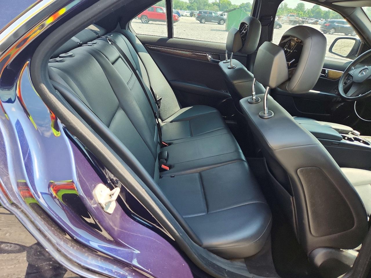 2008 Mercedes-benz C 350 Blue vin: WDDGF56X18F045025