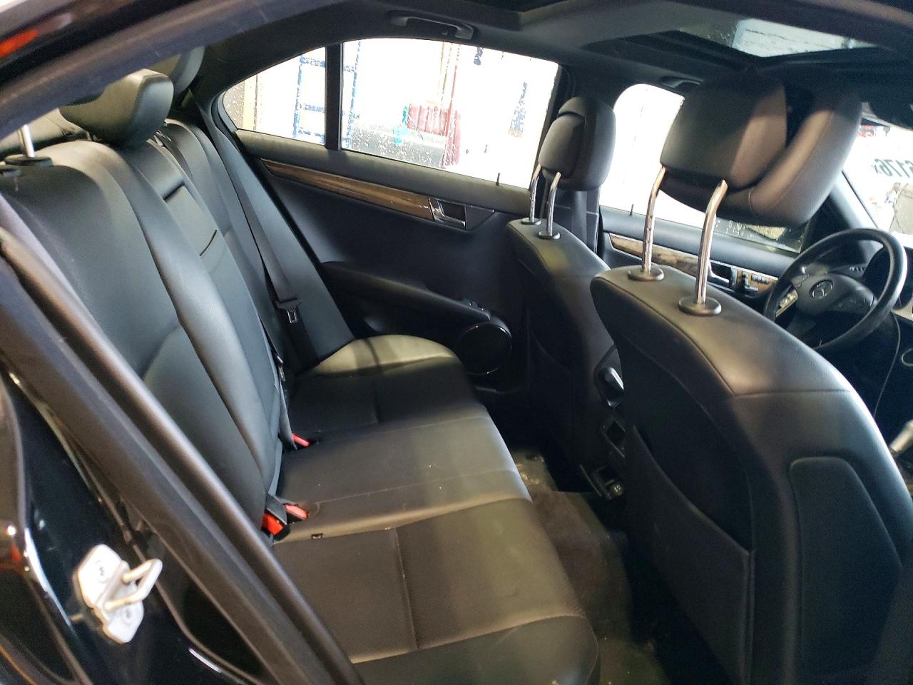 2008 Mercedes-benz C 350 Black vin: WDDGF56X18F050953